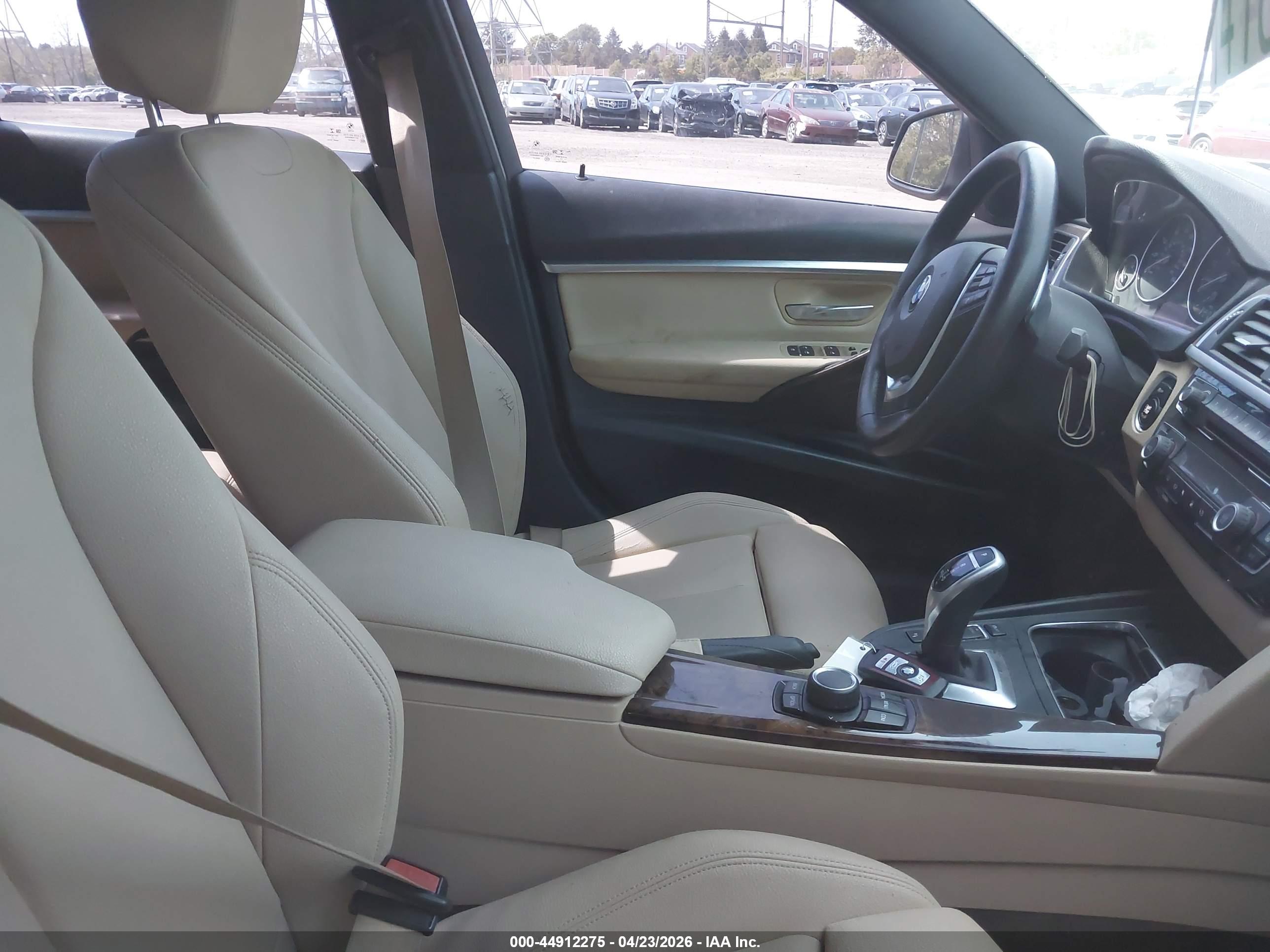 BMW 330I image 5