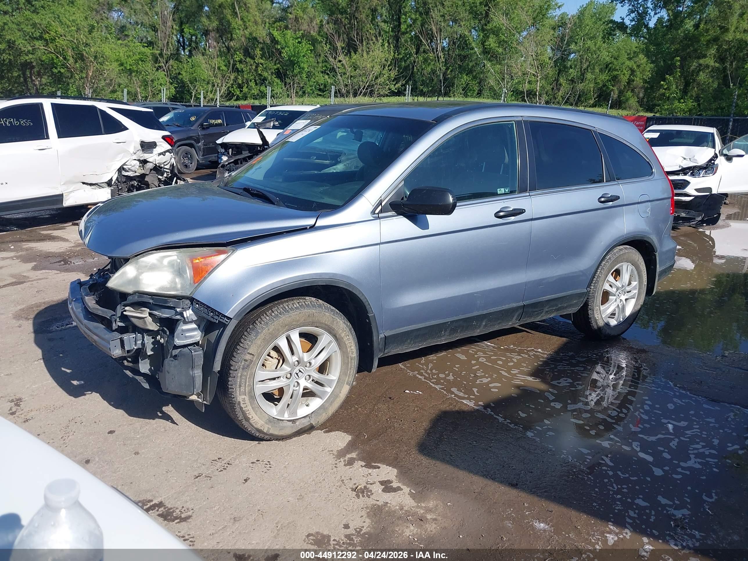 HONDA CR-V image 2