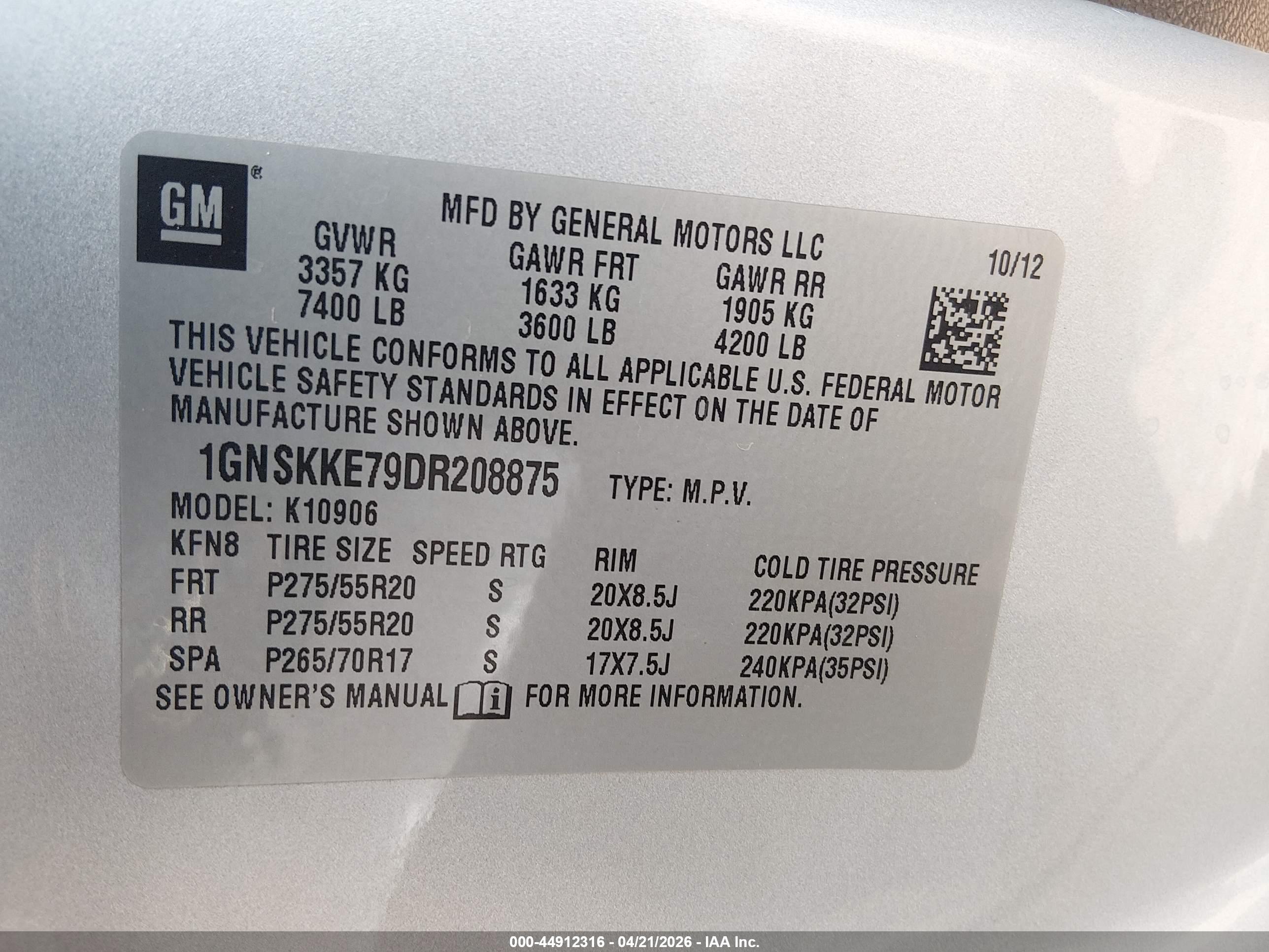 CHEVROLET SUBURBAN image 9