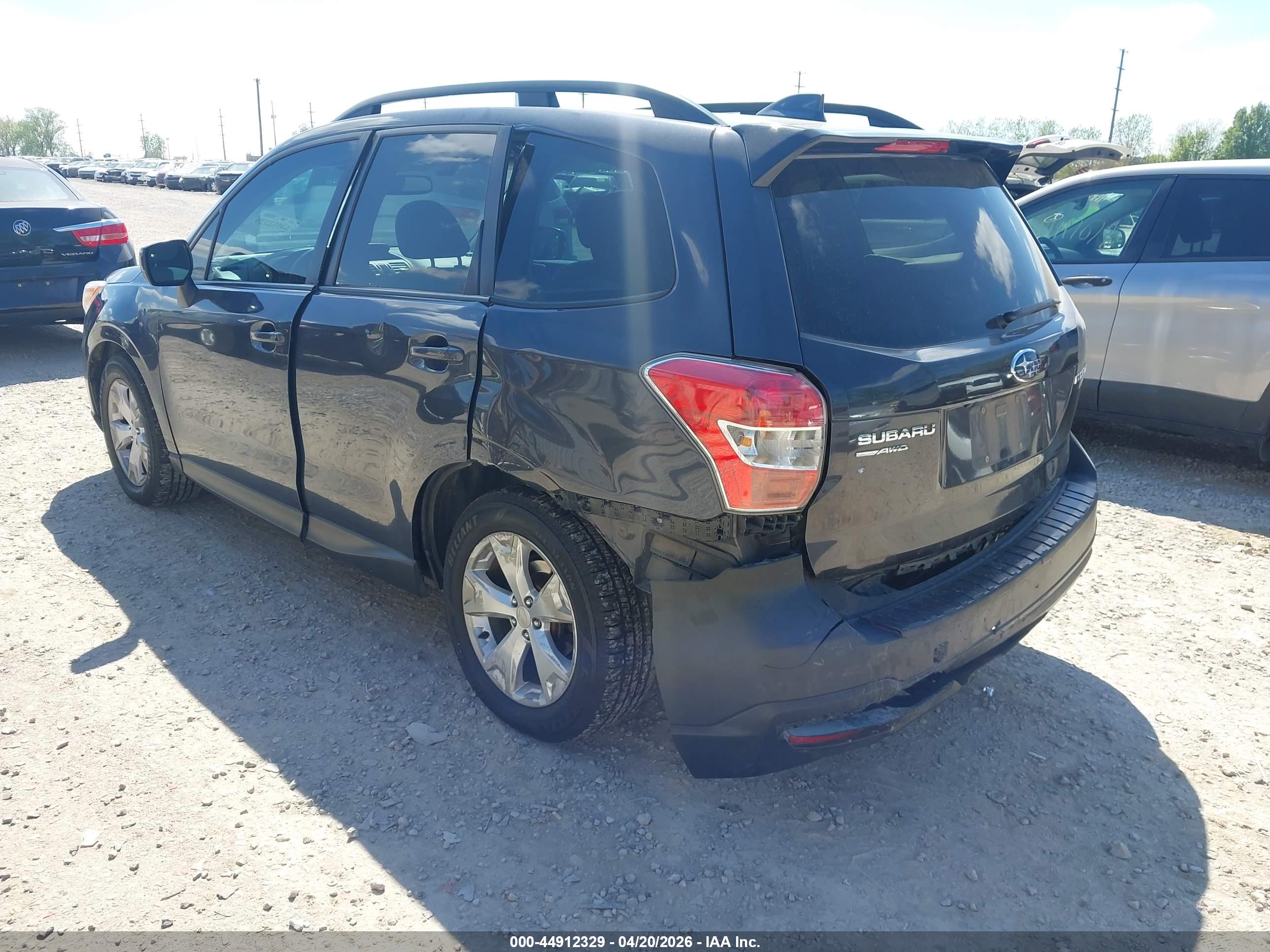 SUBARU FORESTER image 3