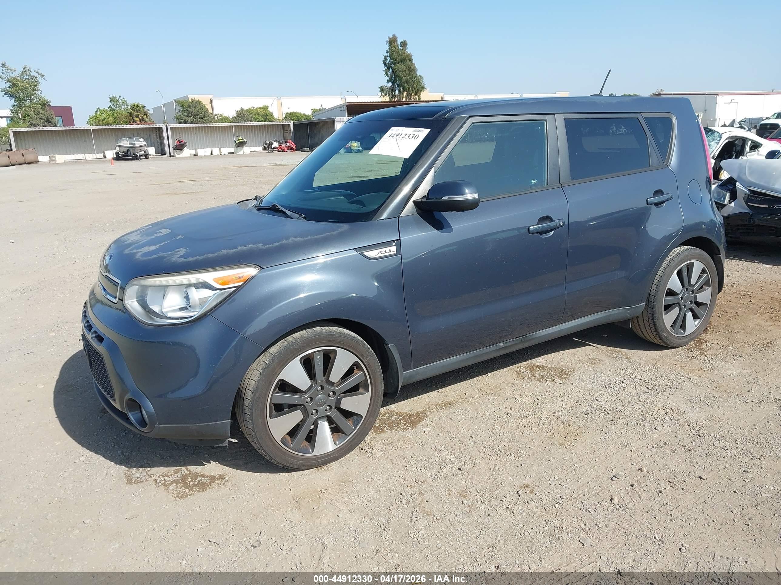 KIA SOUL image 2