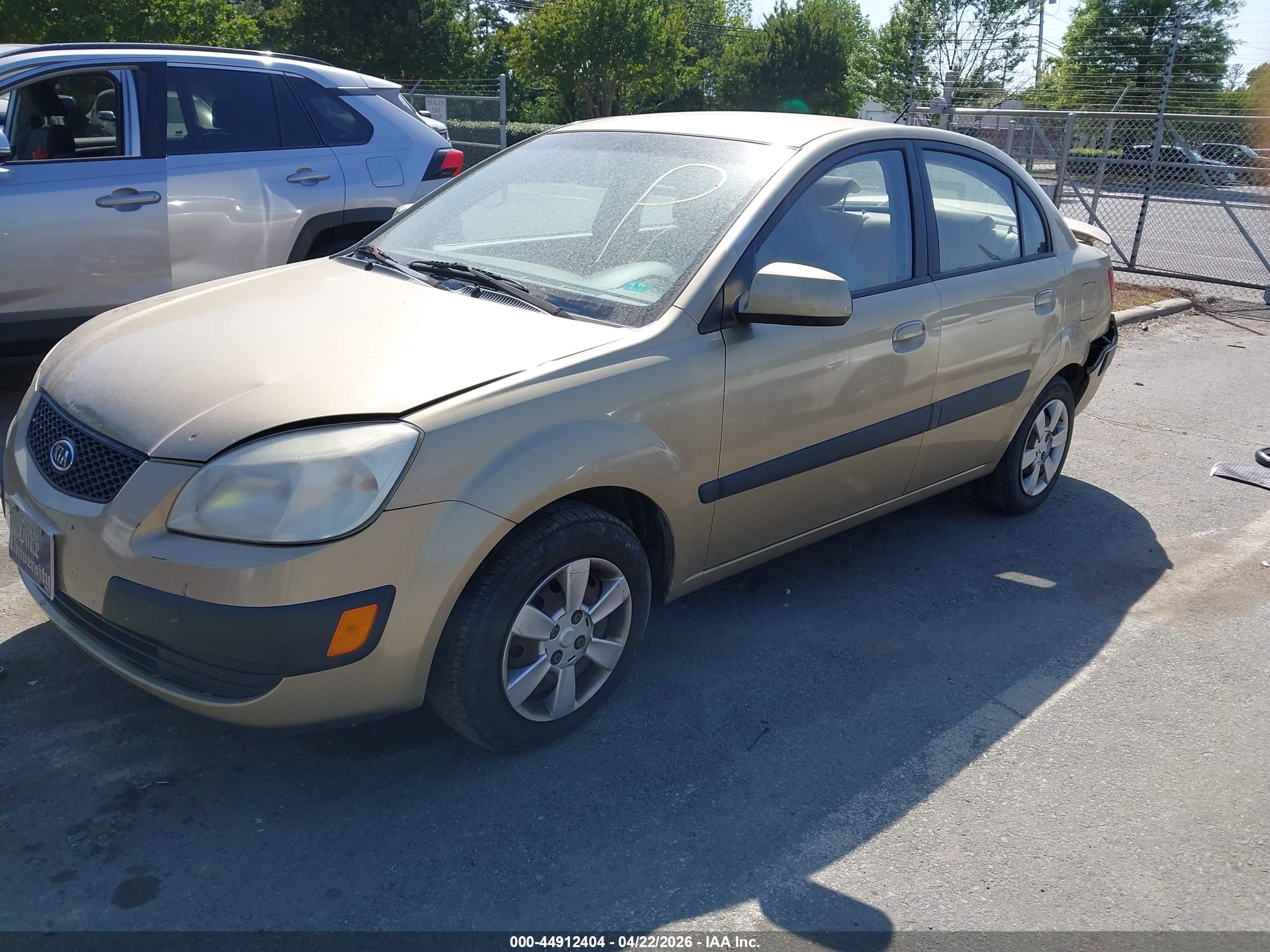 KIA RIO image 2