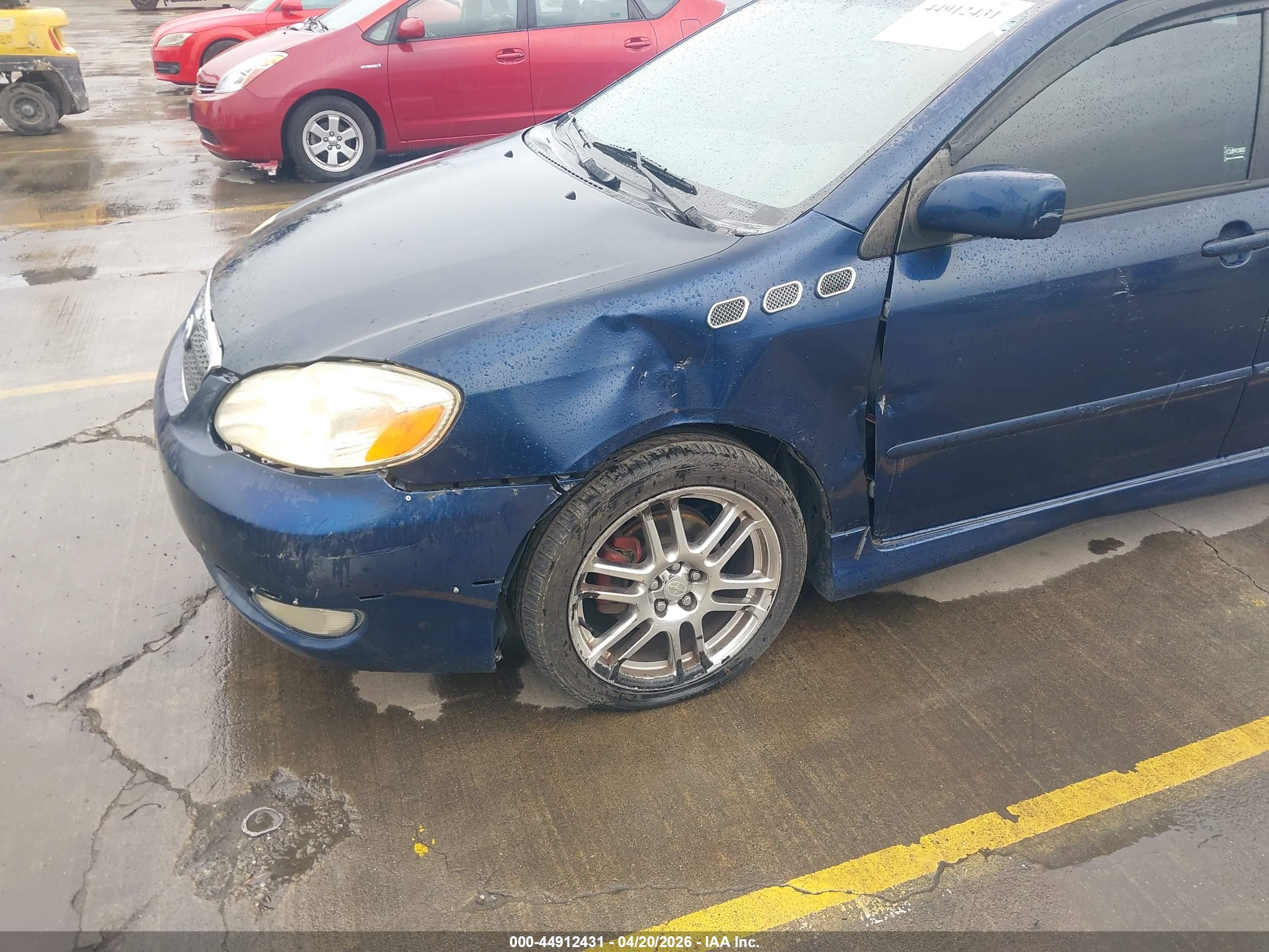 TOYOTA COROLLA image 6