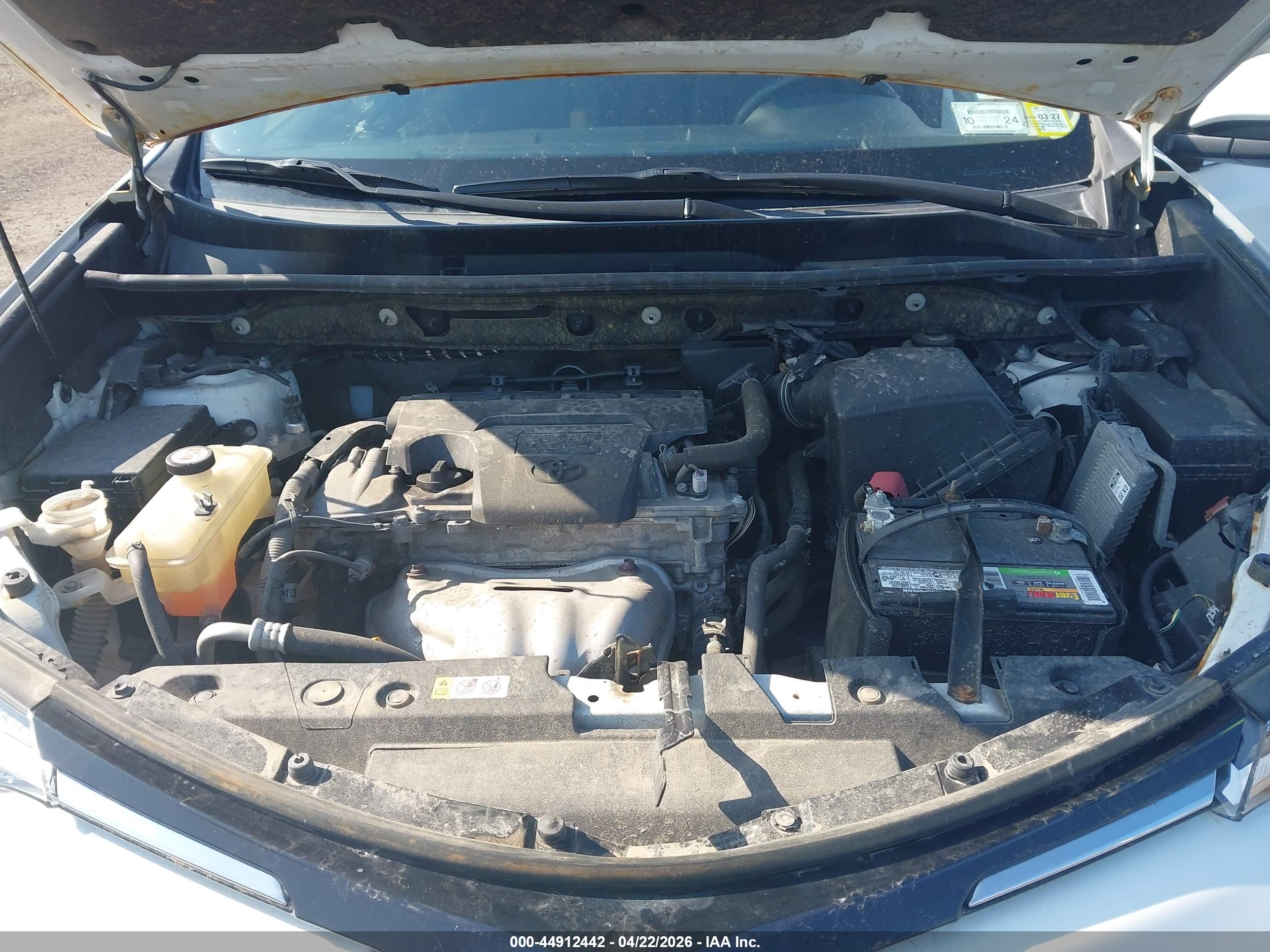TOYOTA RAV4 image 10