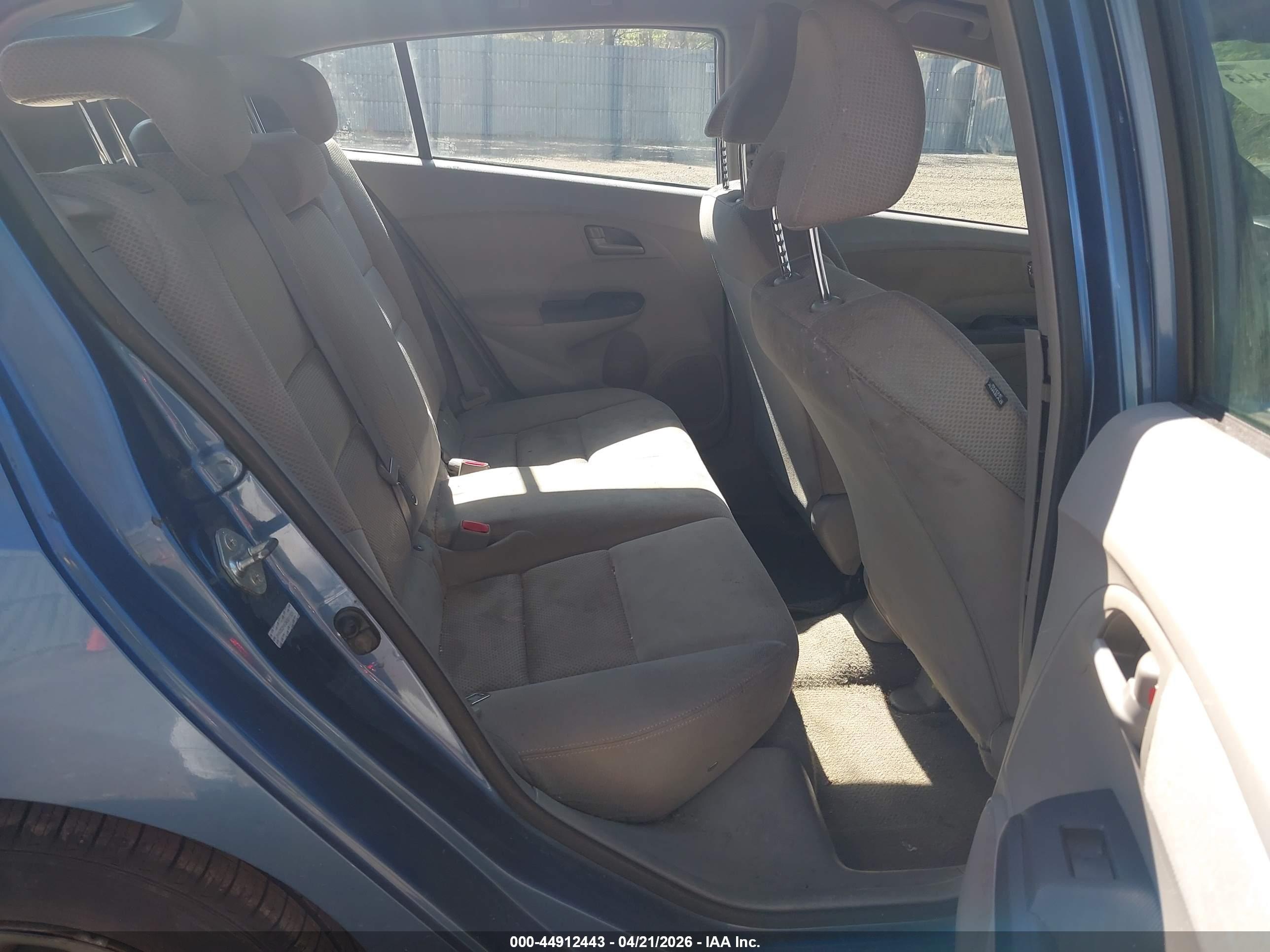 HONDA INSIGHT image 8