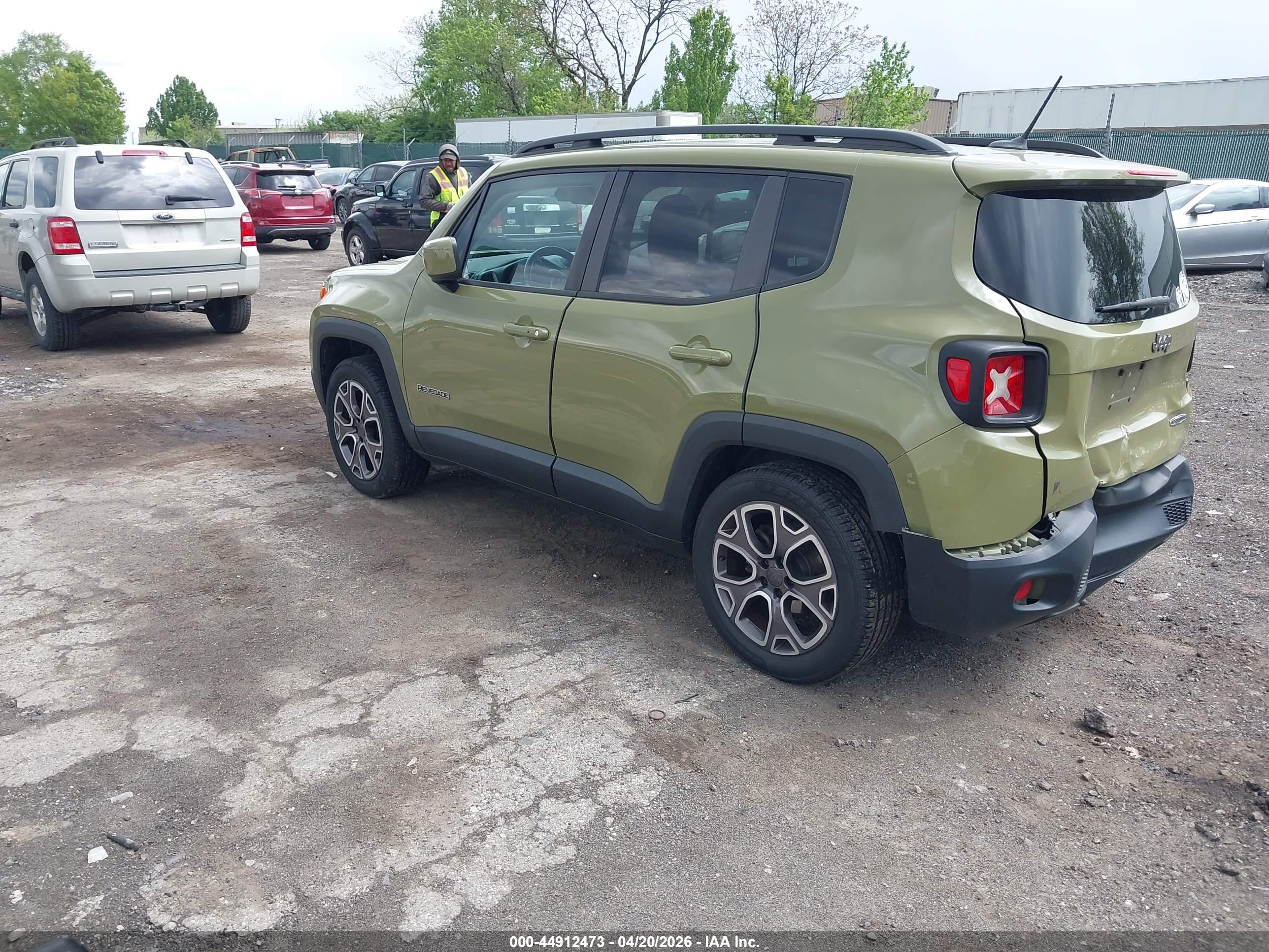 JEEP RENEGADE image 3