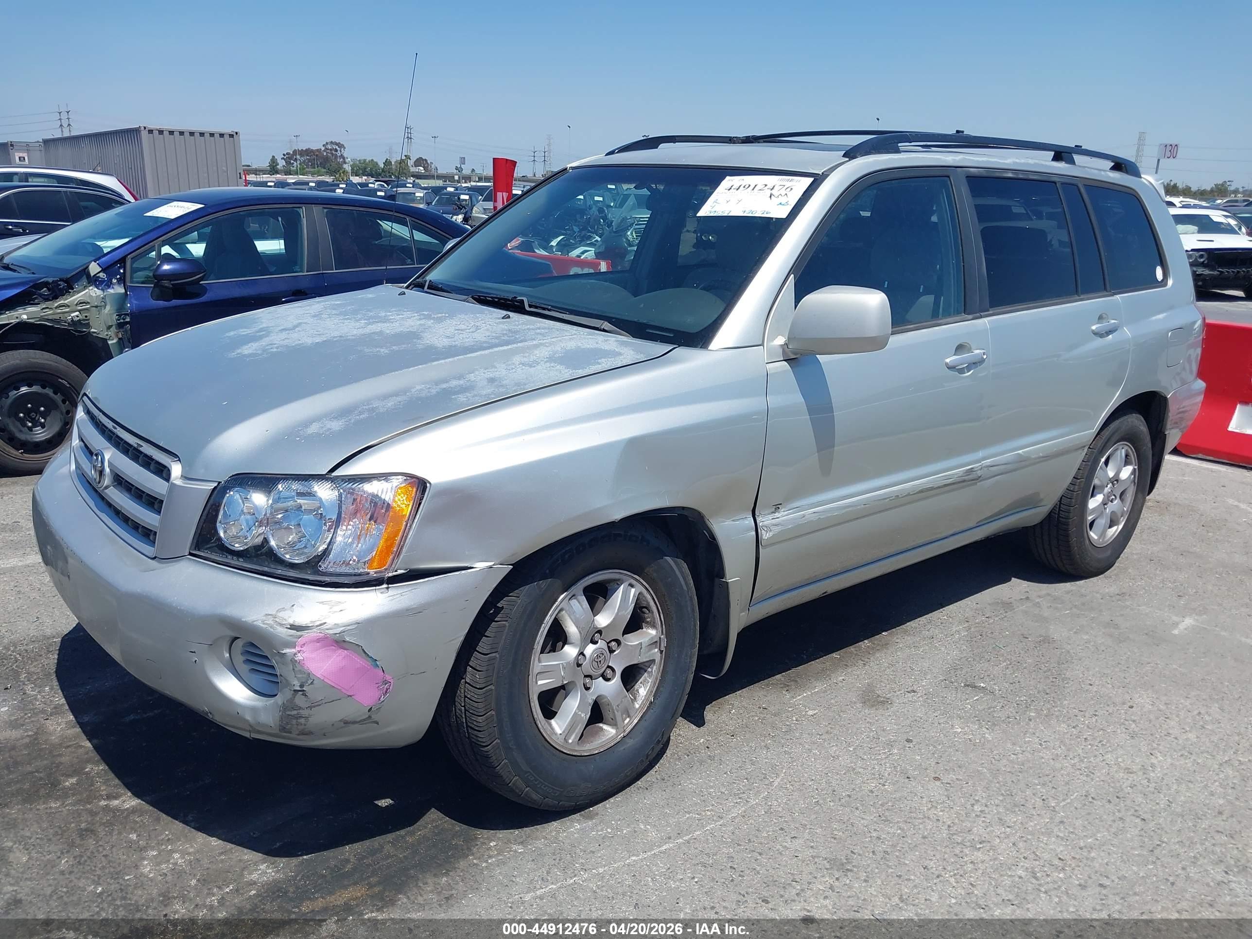 TOYOTA HIGHLANDER image 2