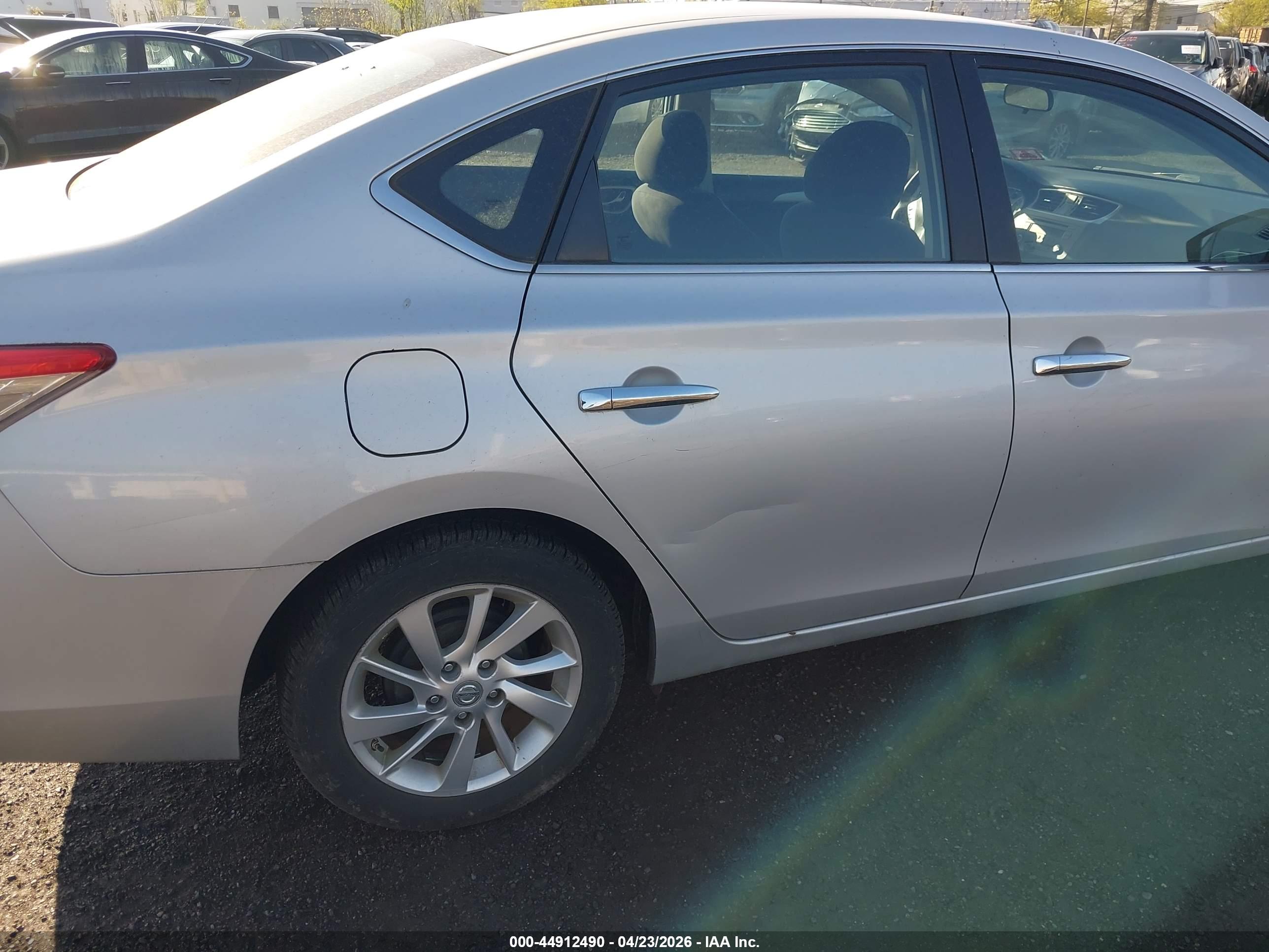 NISSAN SENTRA image 6