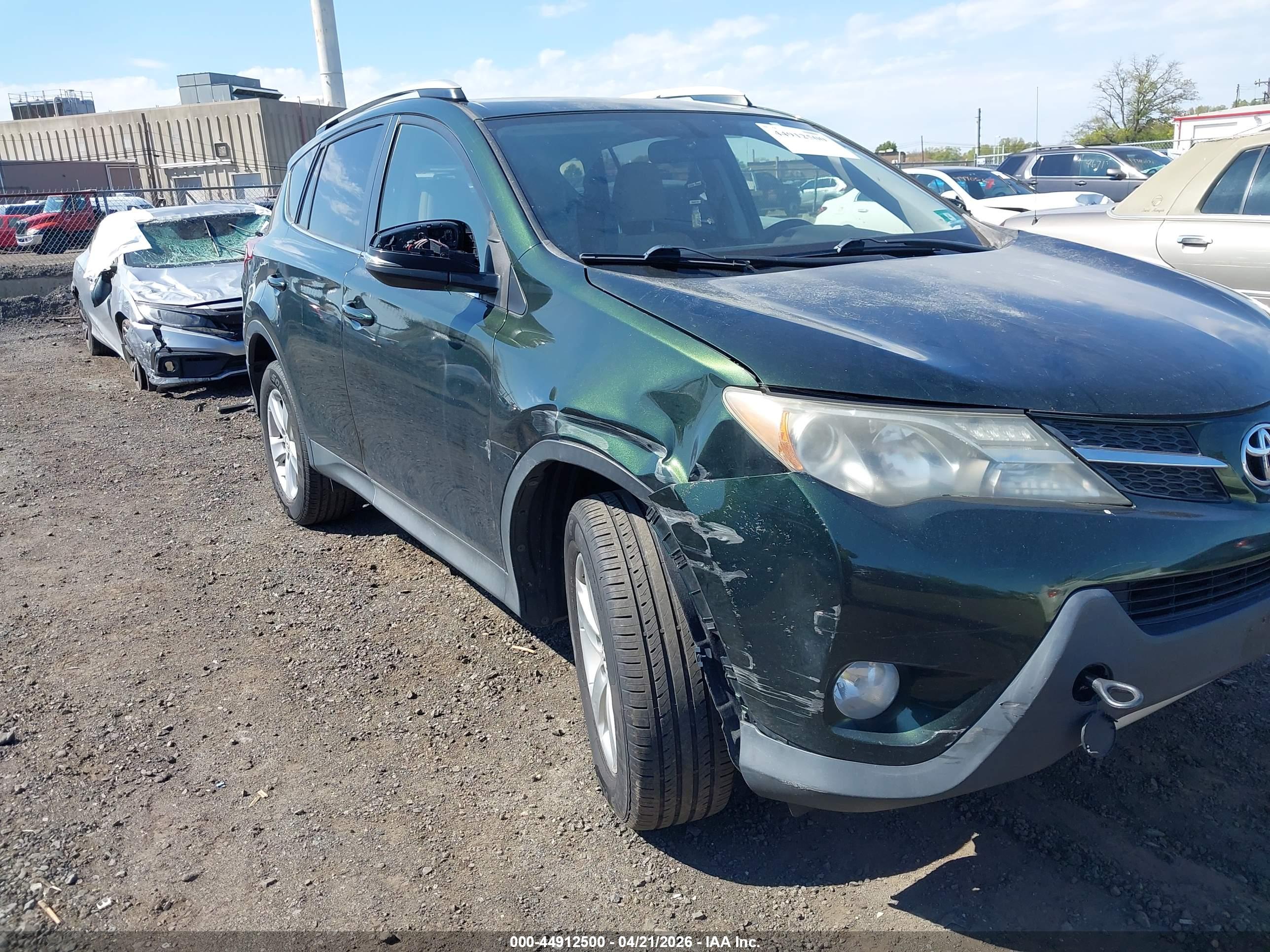 TOYOTA RAV4 image 6
