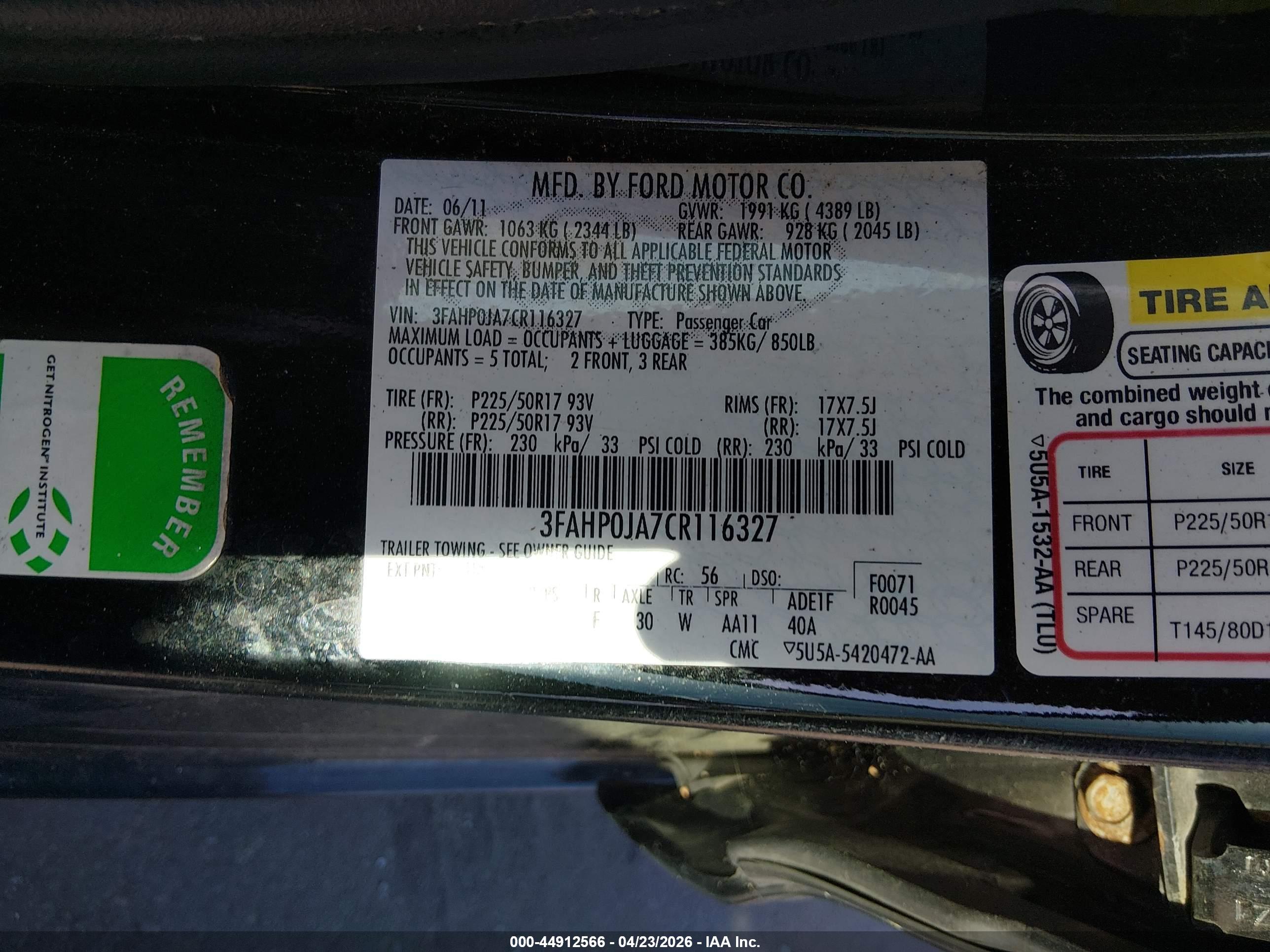 FORD FUSION image 9