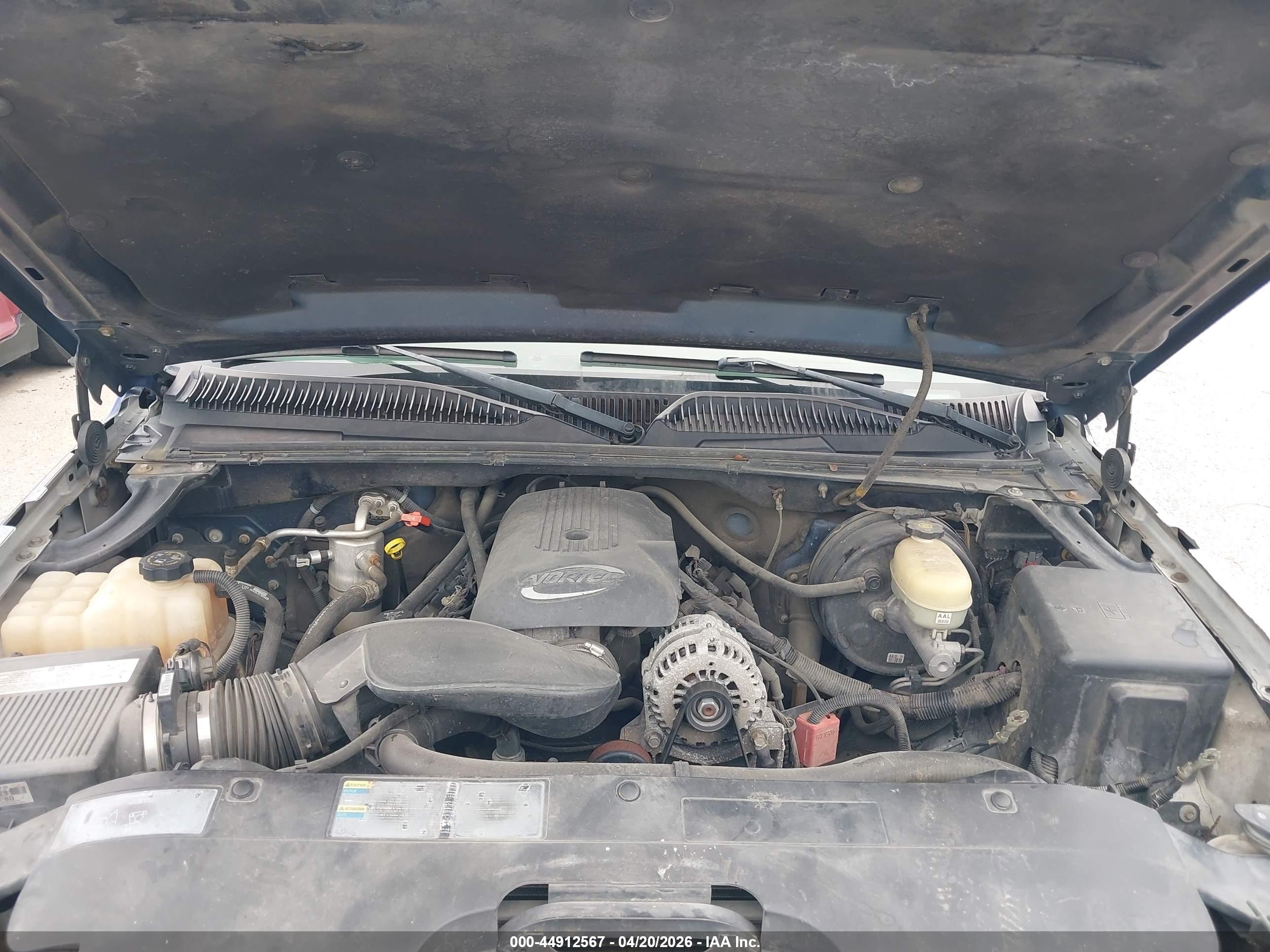 CHEVROLET SILVERADO image 10