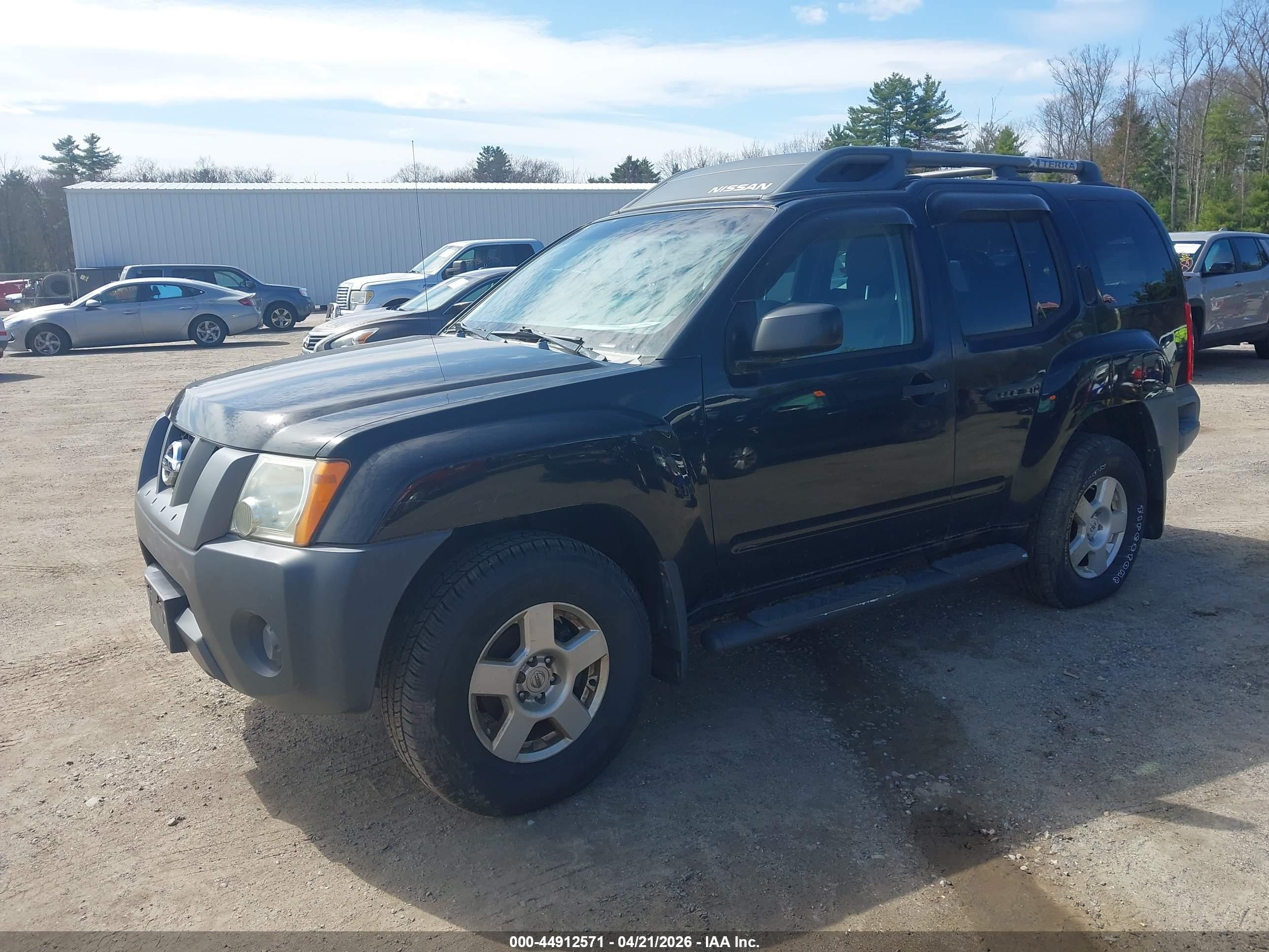 NISSAN XTERRA image 2