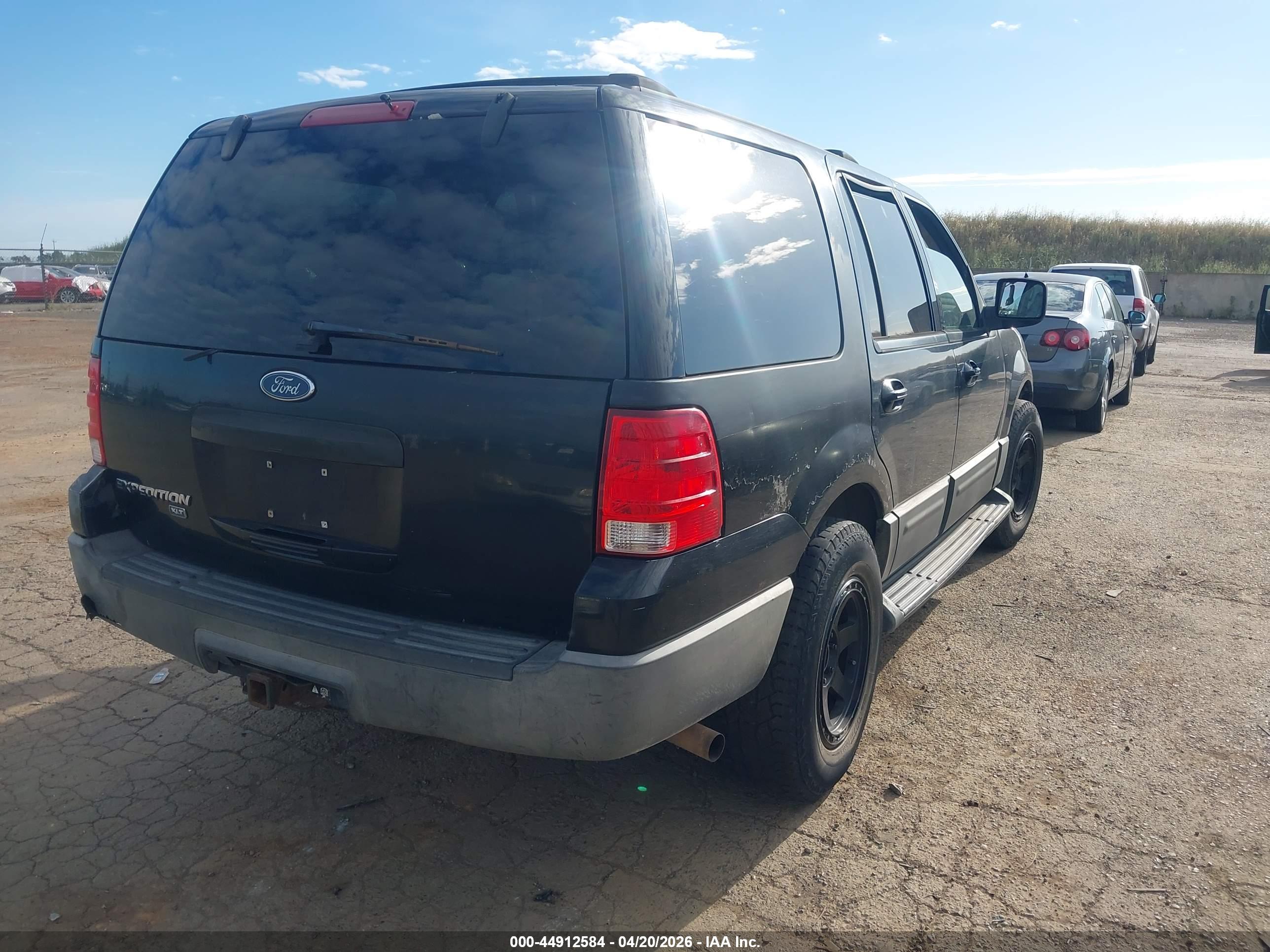 FORD EXPEDITION image 4