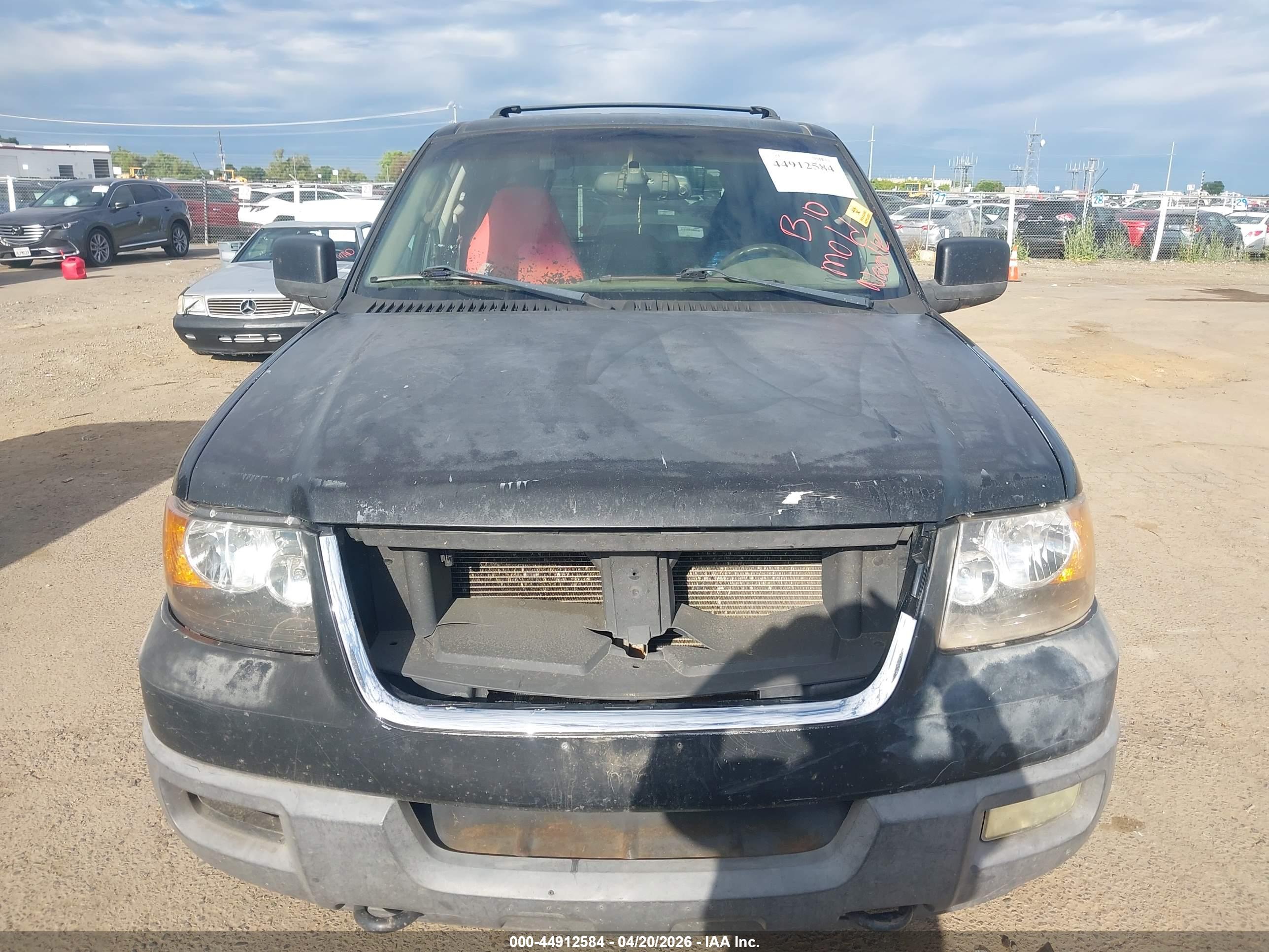 FORD EXPEDITION image 6