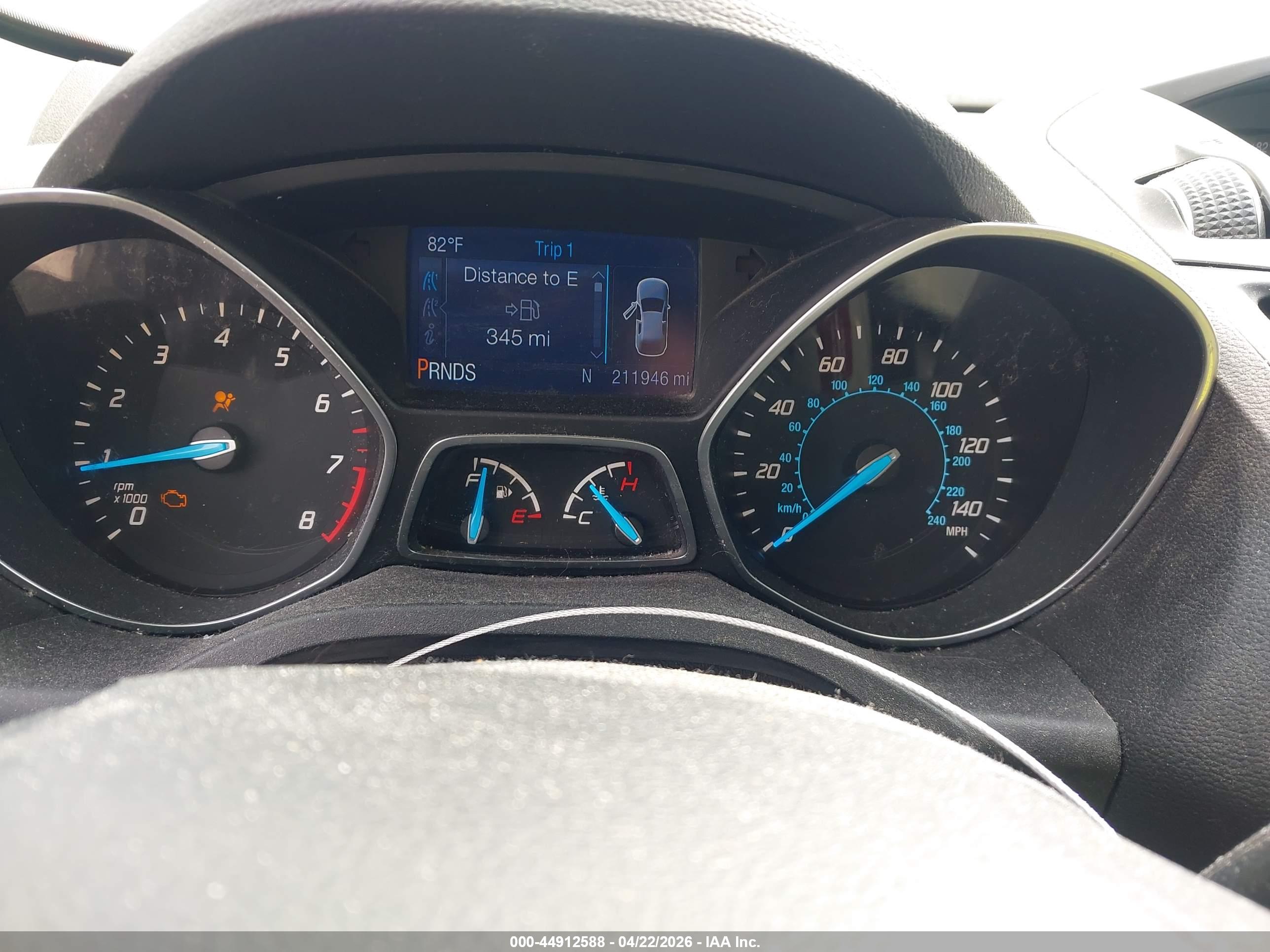 FORD ESCAPE image 7