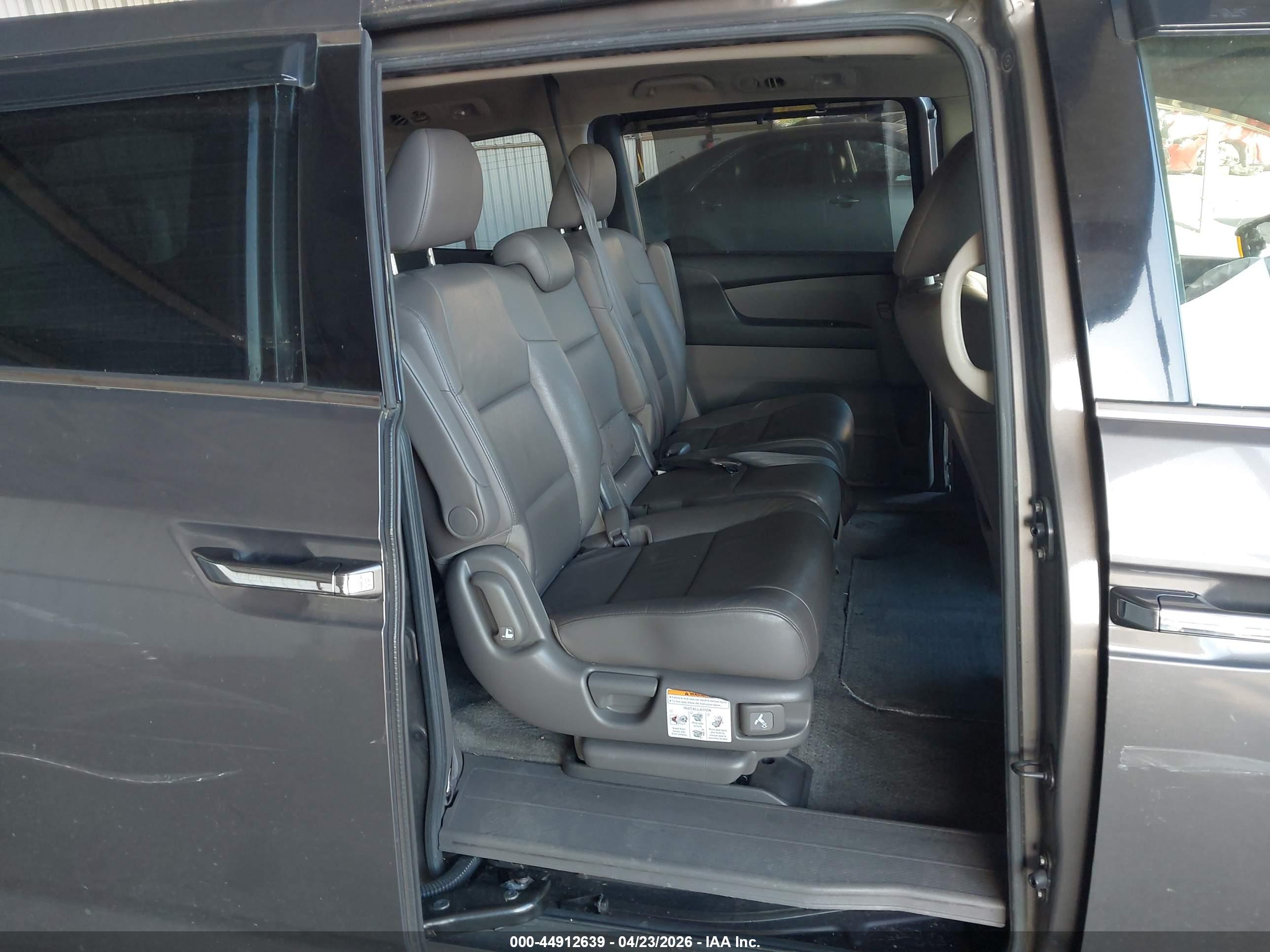 HONDA ODYSSEY image 8