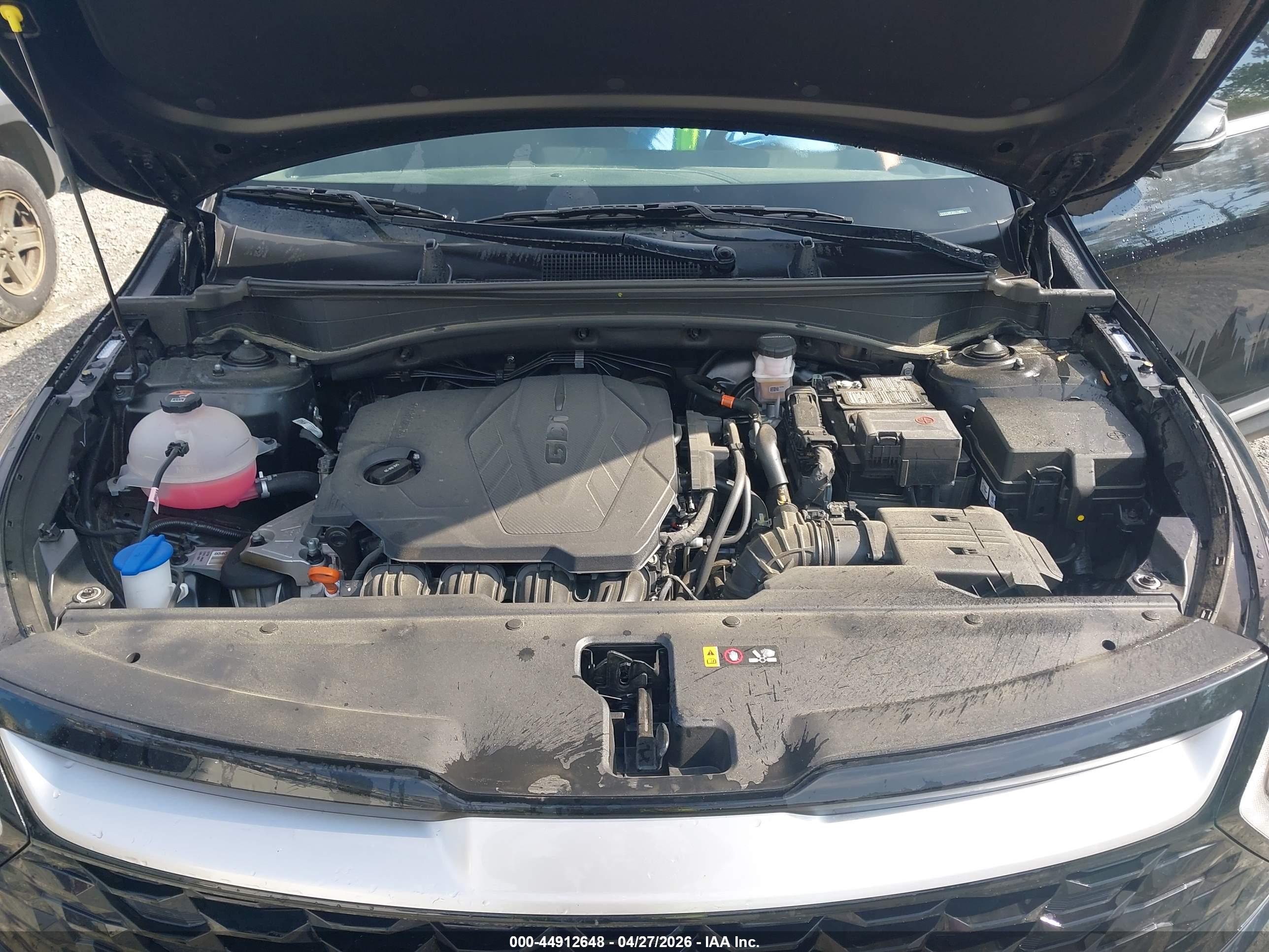 KIA SPORTAGE image 10