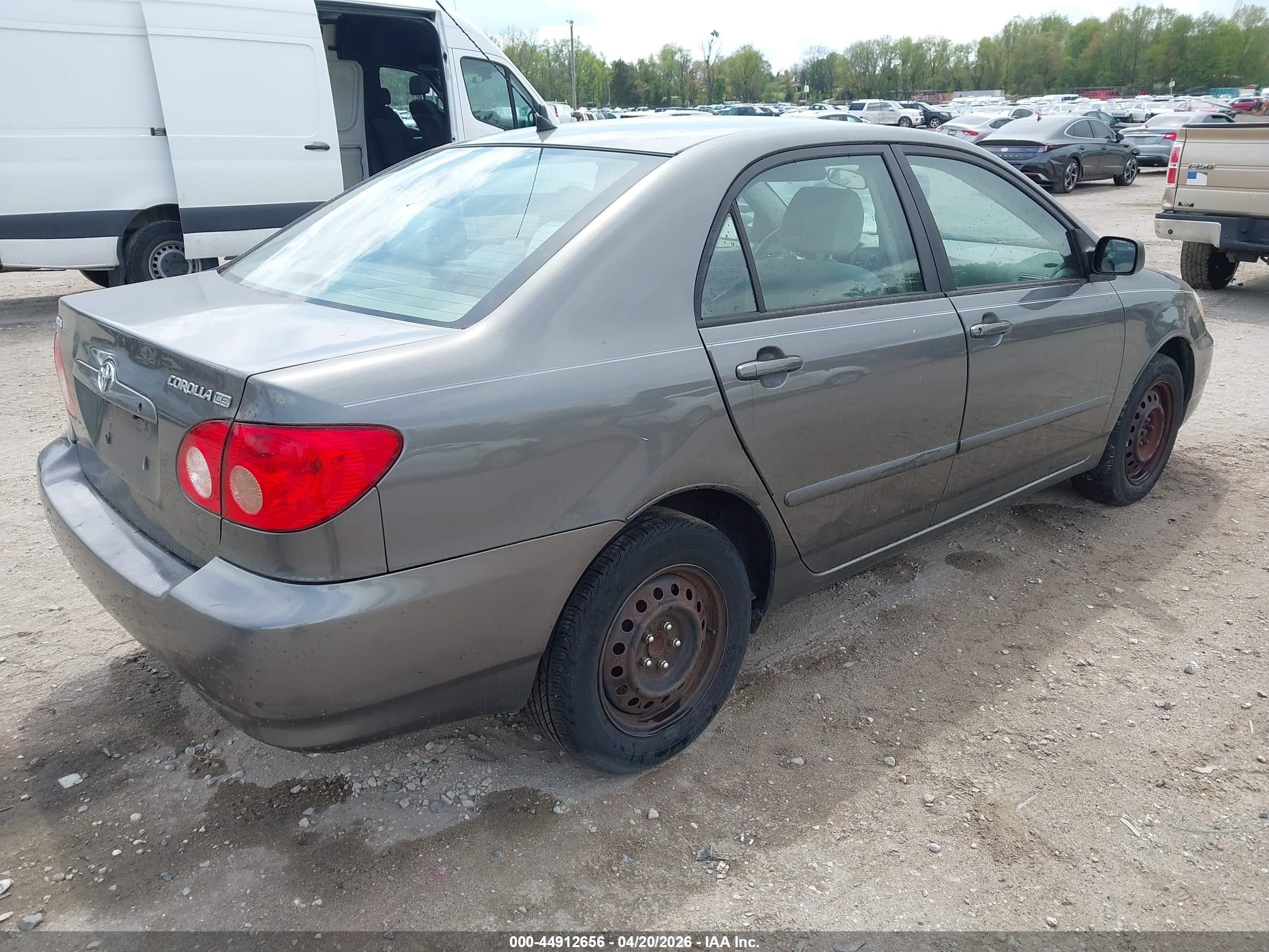 TOYOTA COROLLA image 4