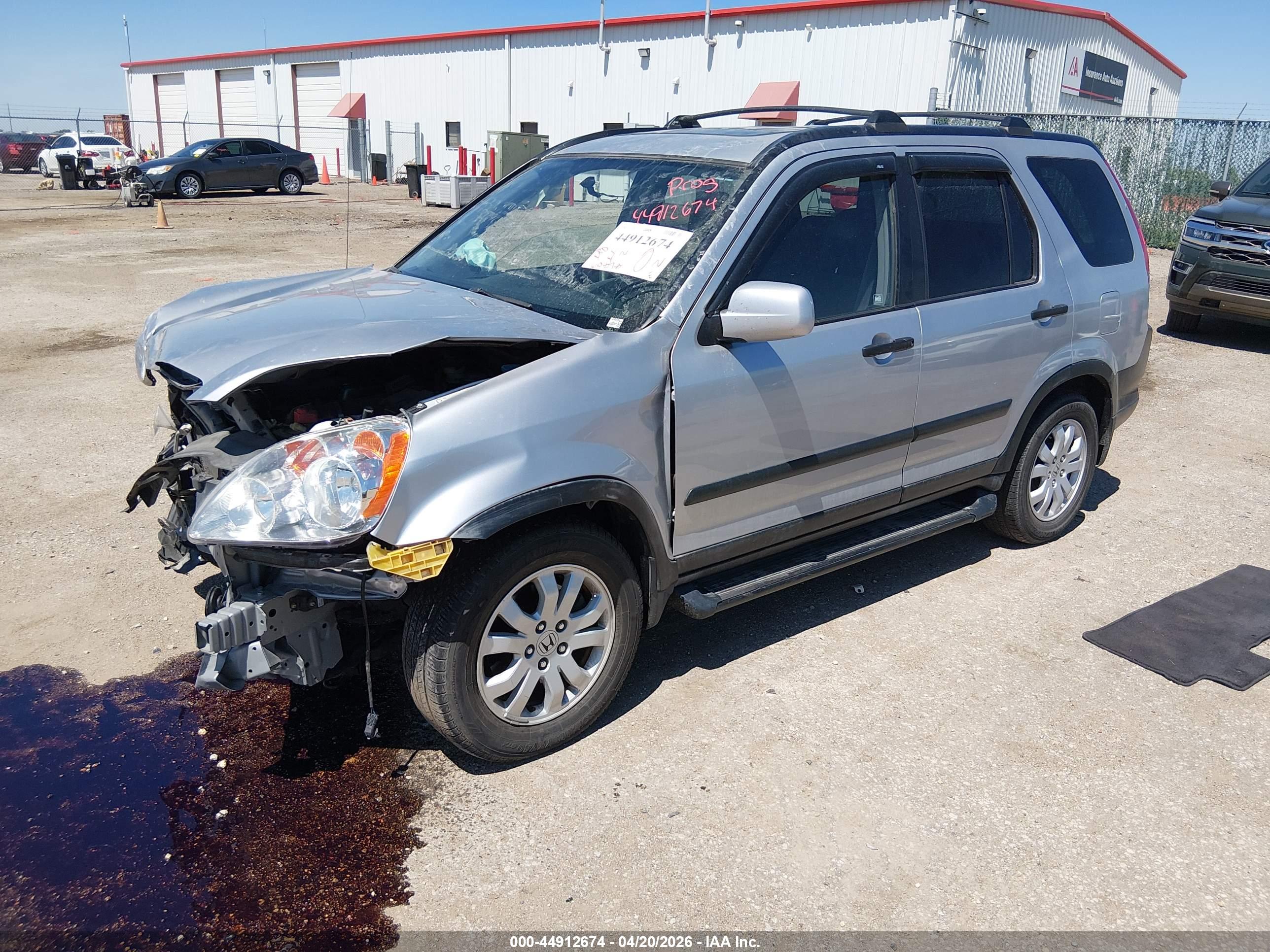 HONDA CR-V image 2