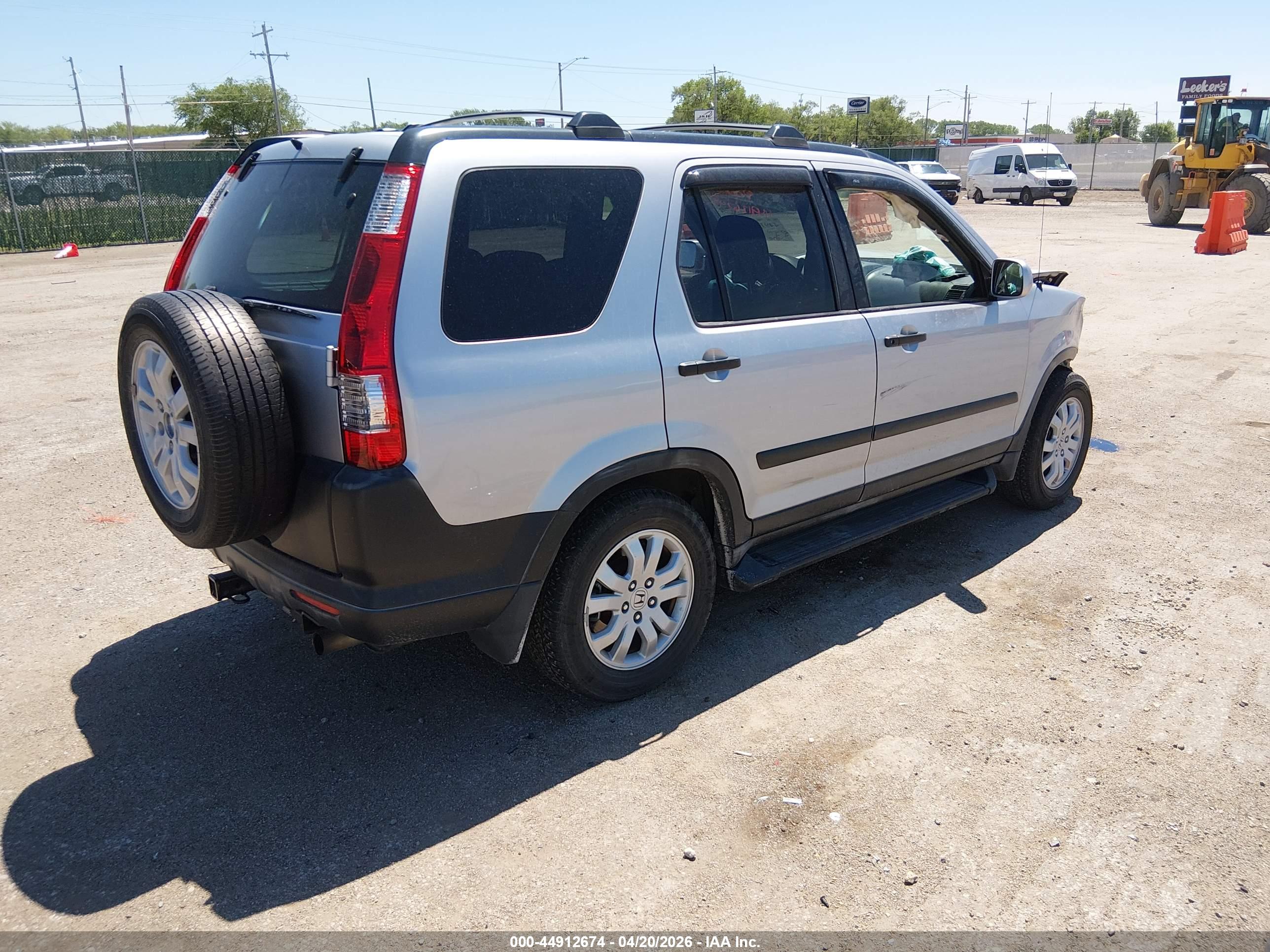 HONDA CR-V image 4