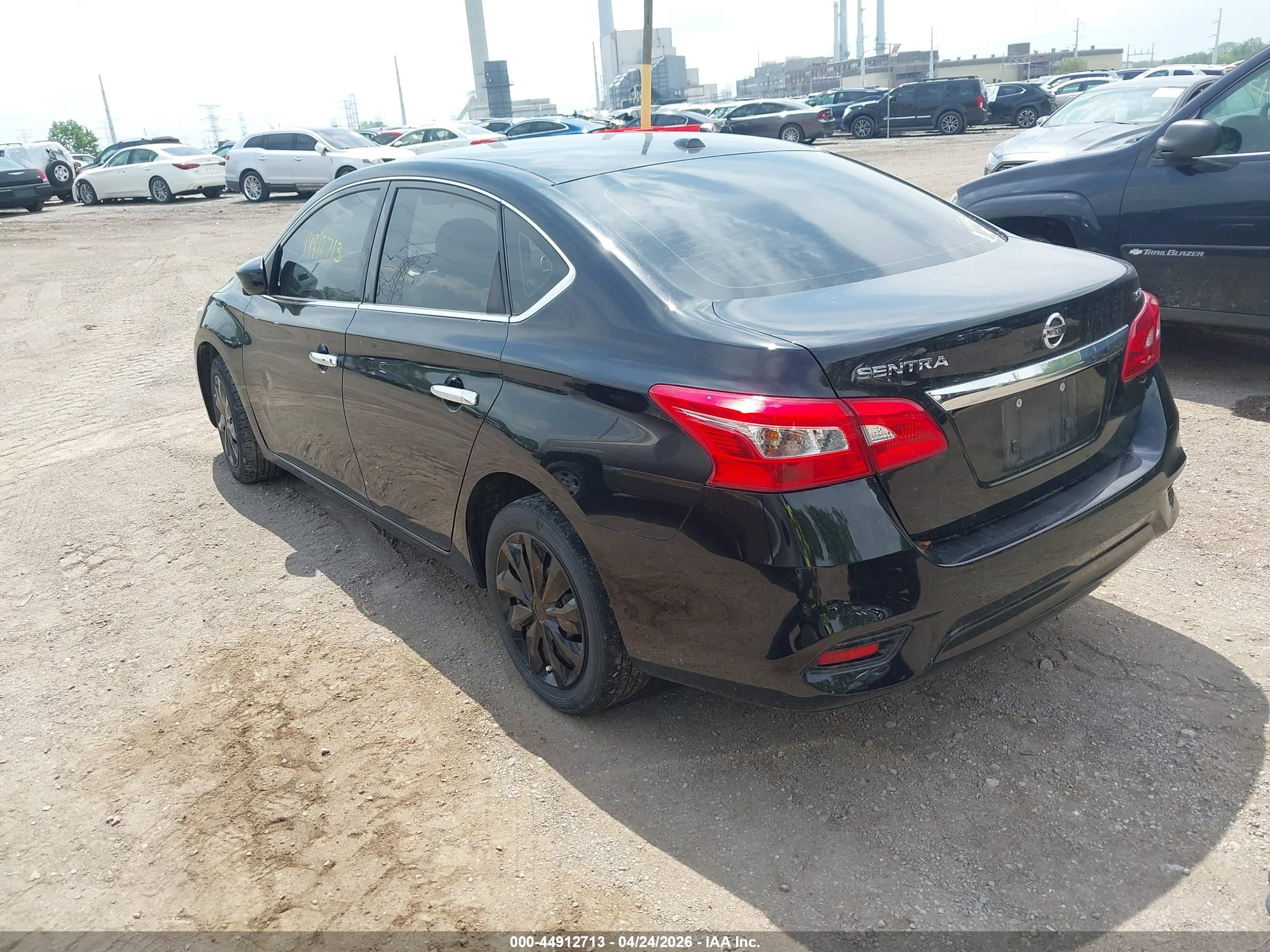 NISSAN SENTRA image 3