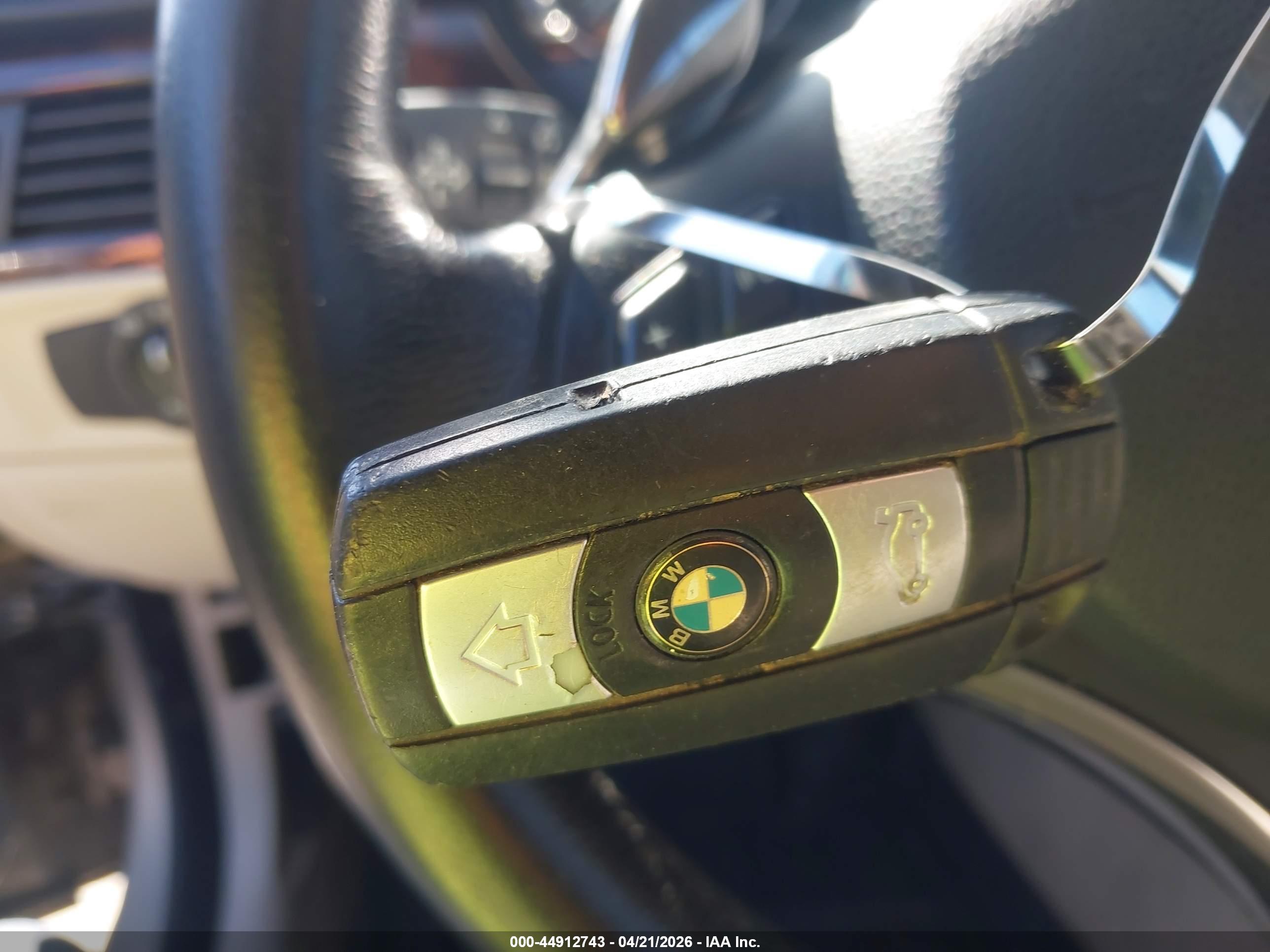 BMW 335I image 11