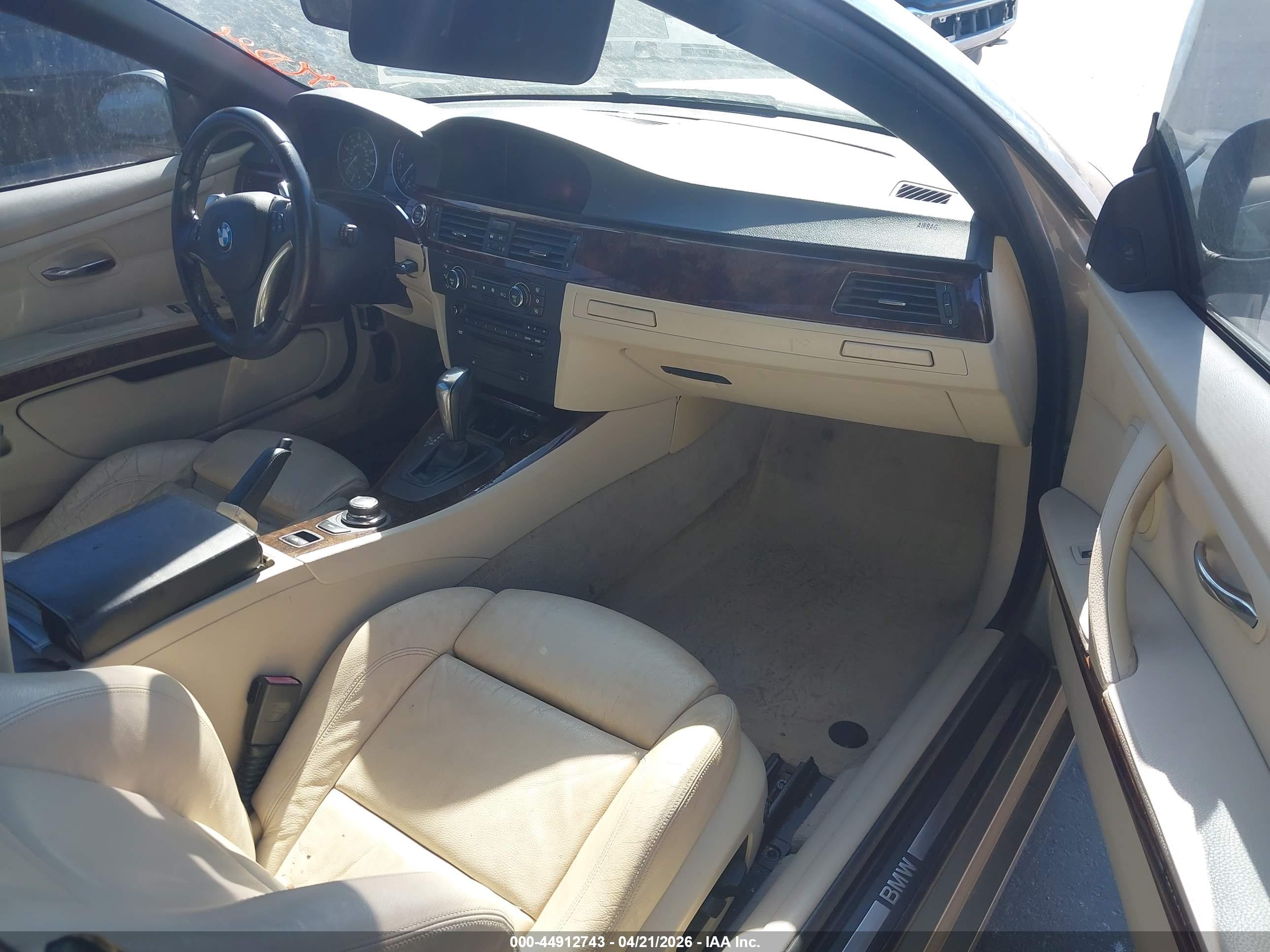BMW 335I image 5