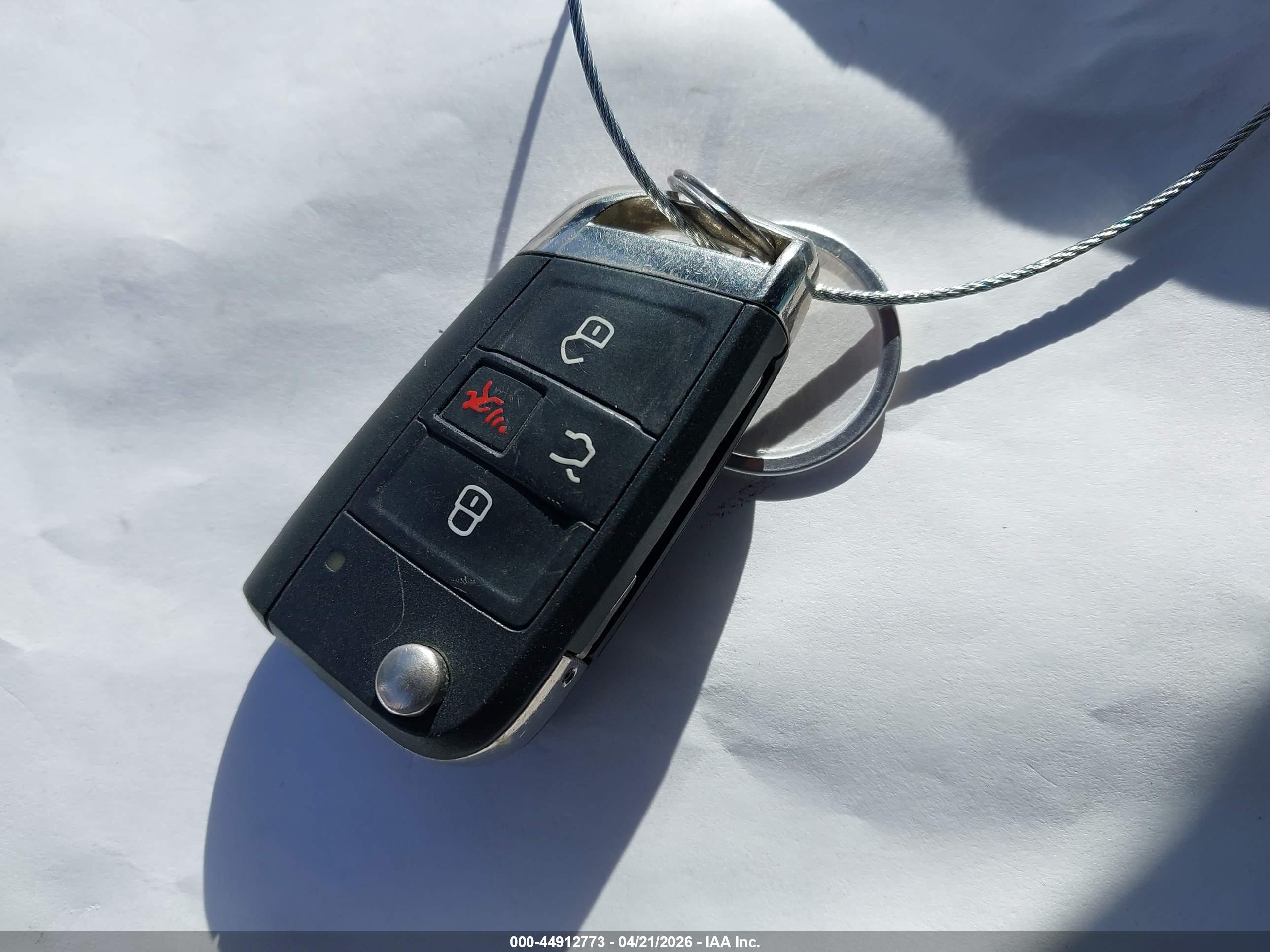 VOLKSWAGEN GOLF image 11