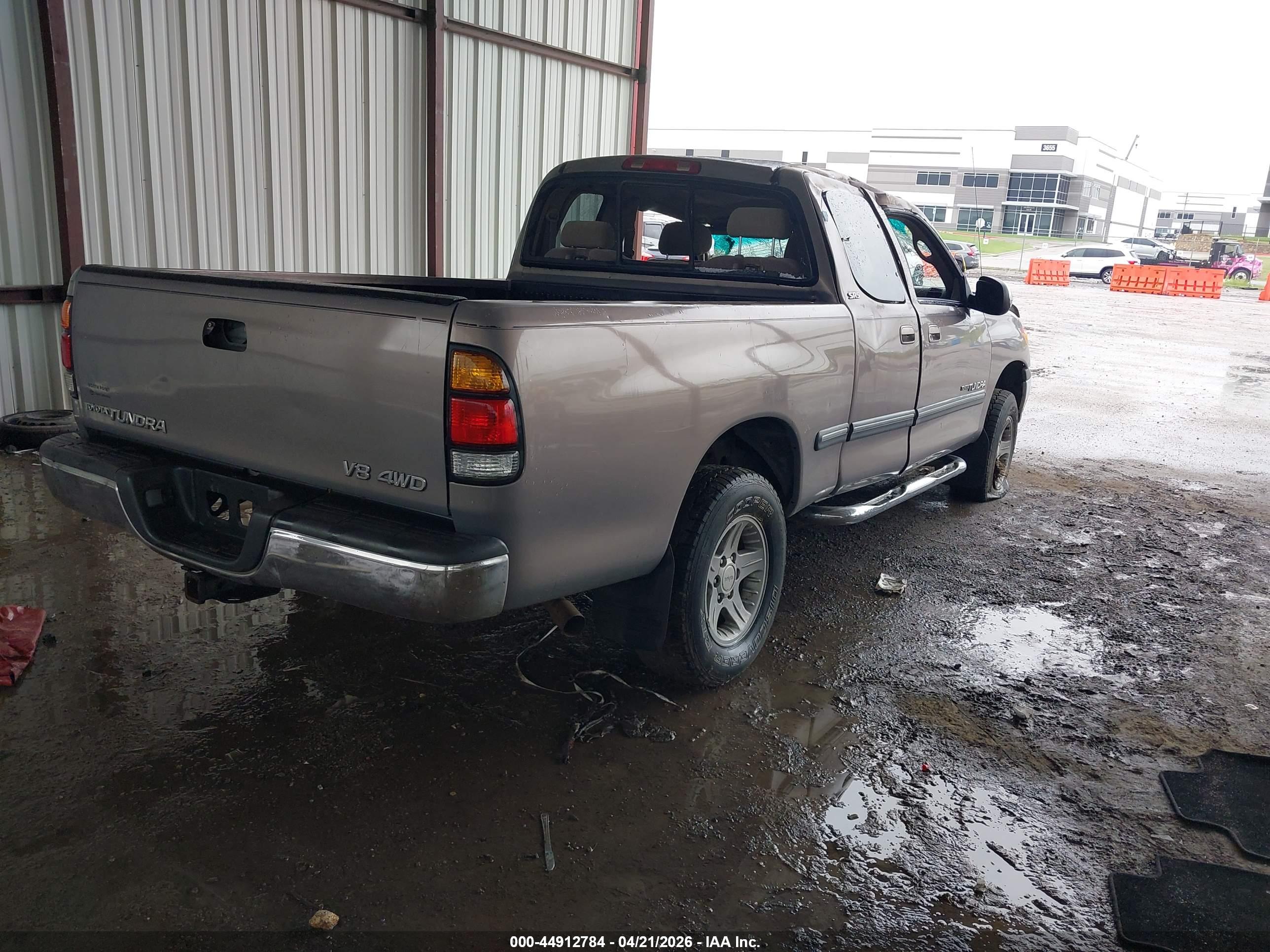 TOYOTA TUNDRA image 4