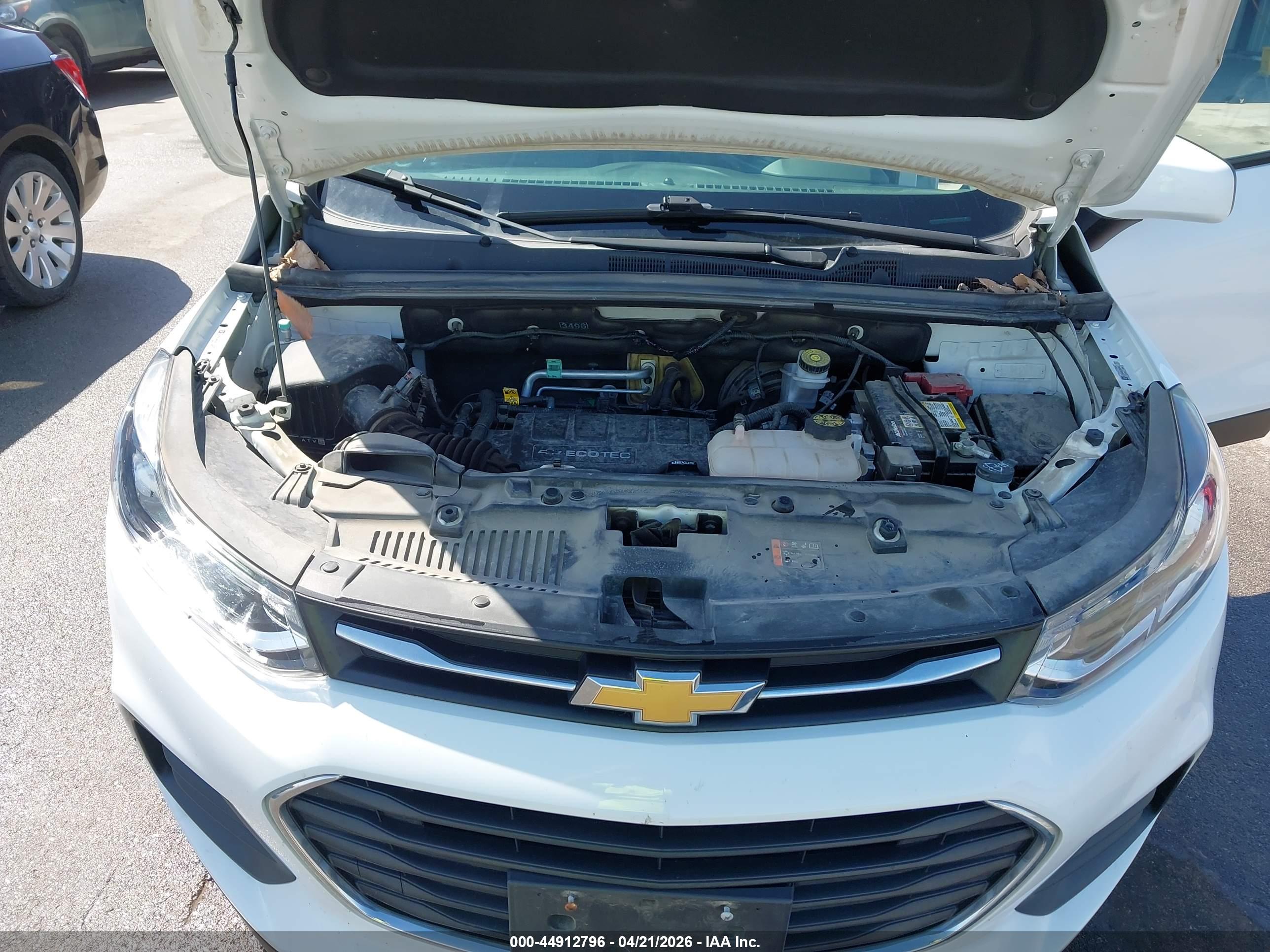 CHEVROLET TRAX image 10