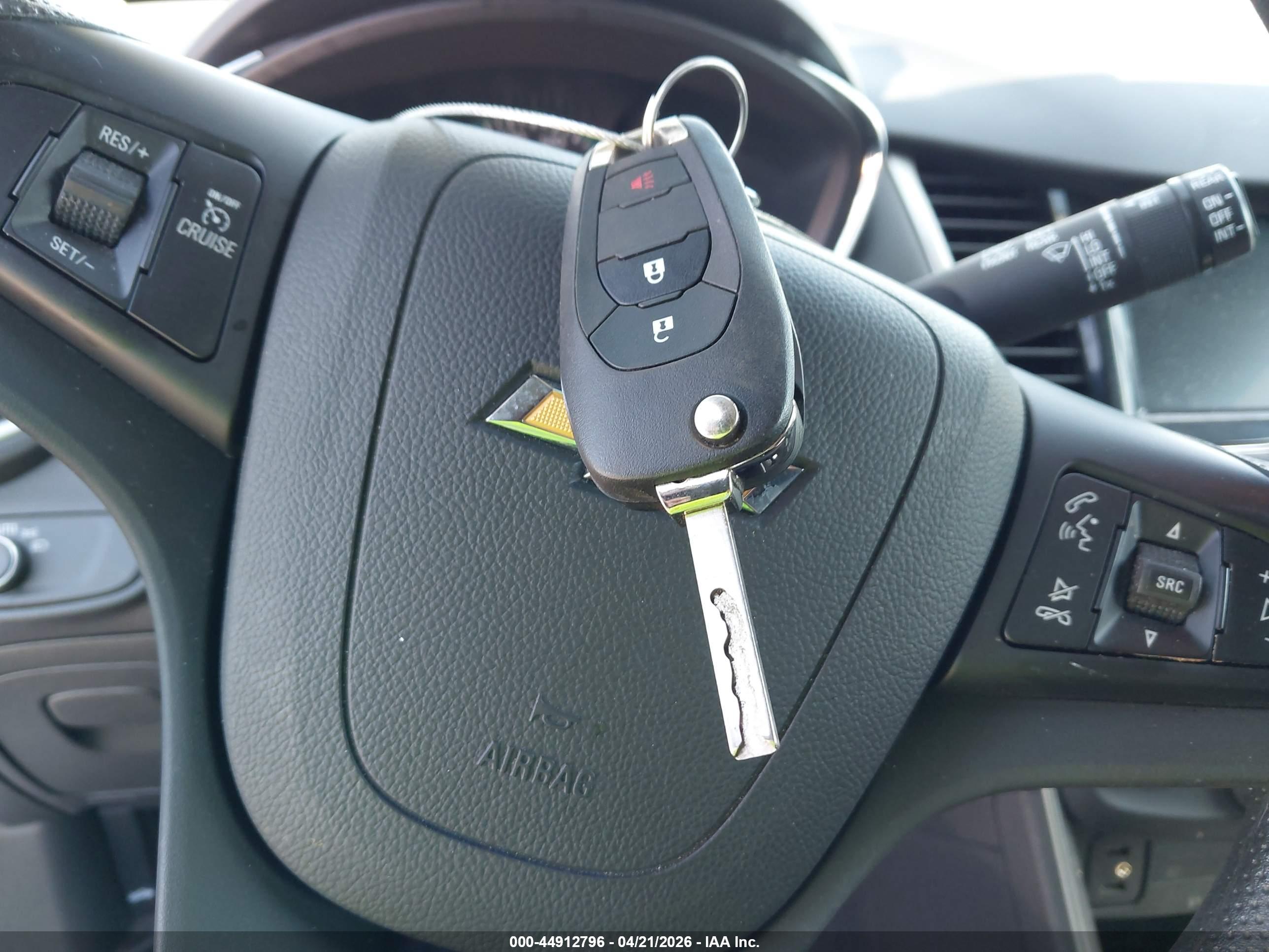 CHEVROLET TRAX image 11