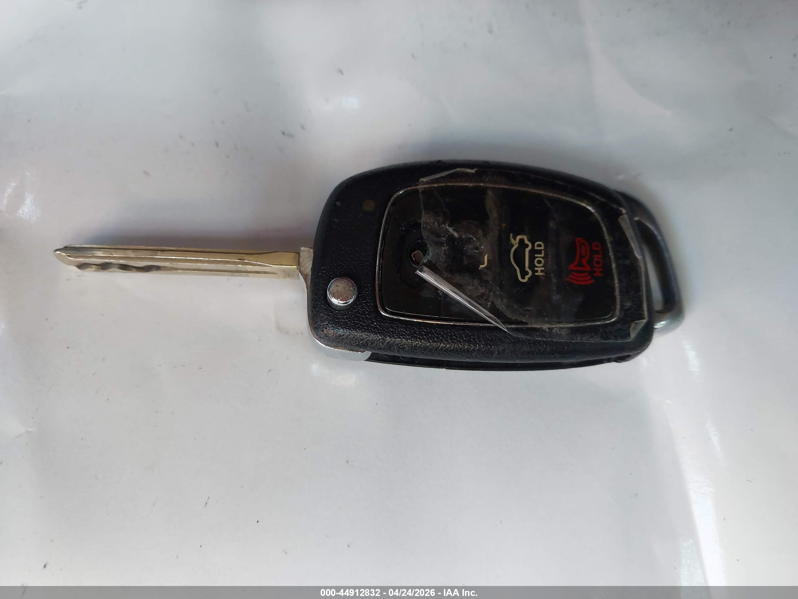HYUNDAI SONATA image 11
