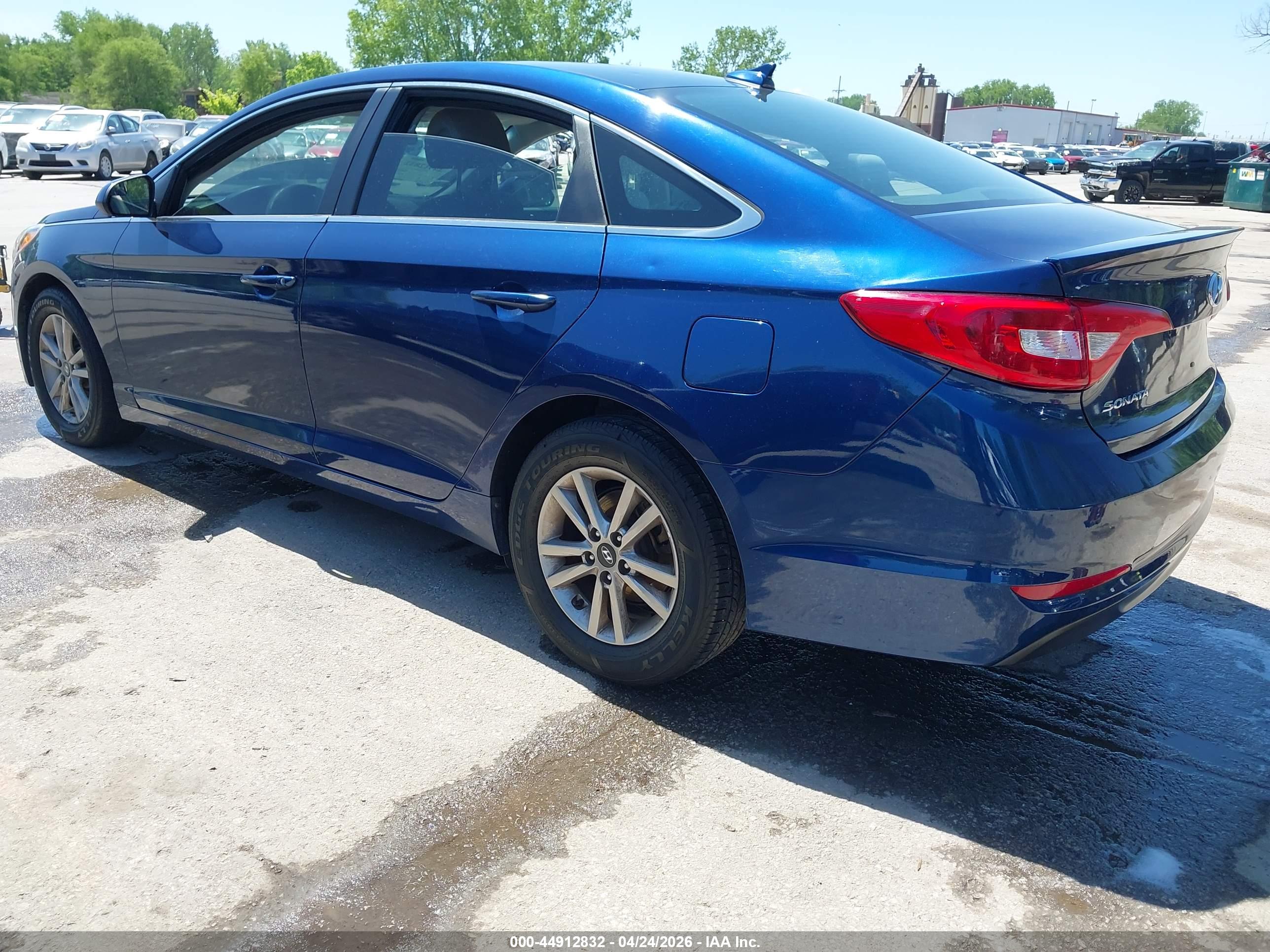 HYUNDAI SONATA image 3