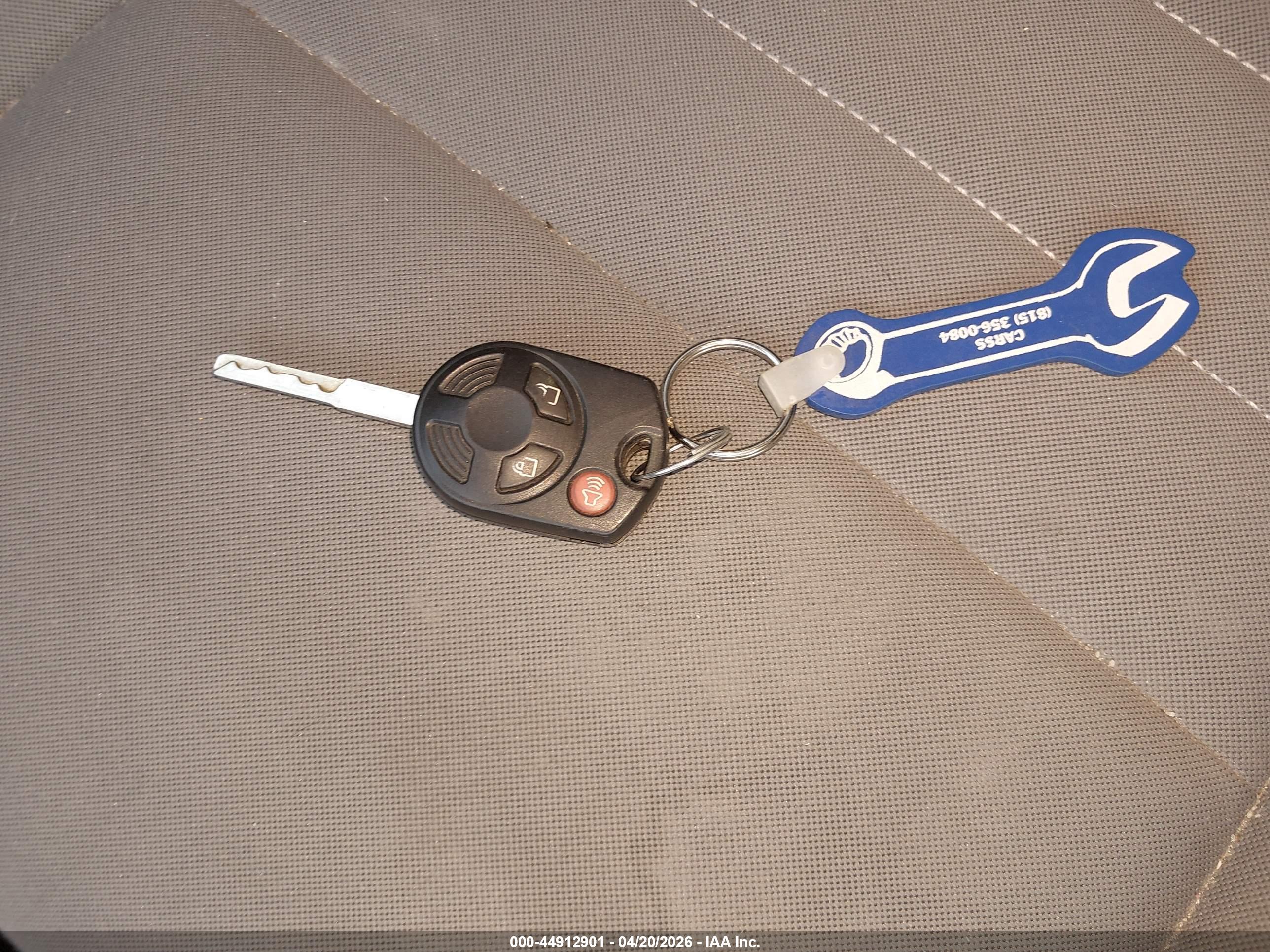 FORD ESCAPE image 11