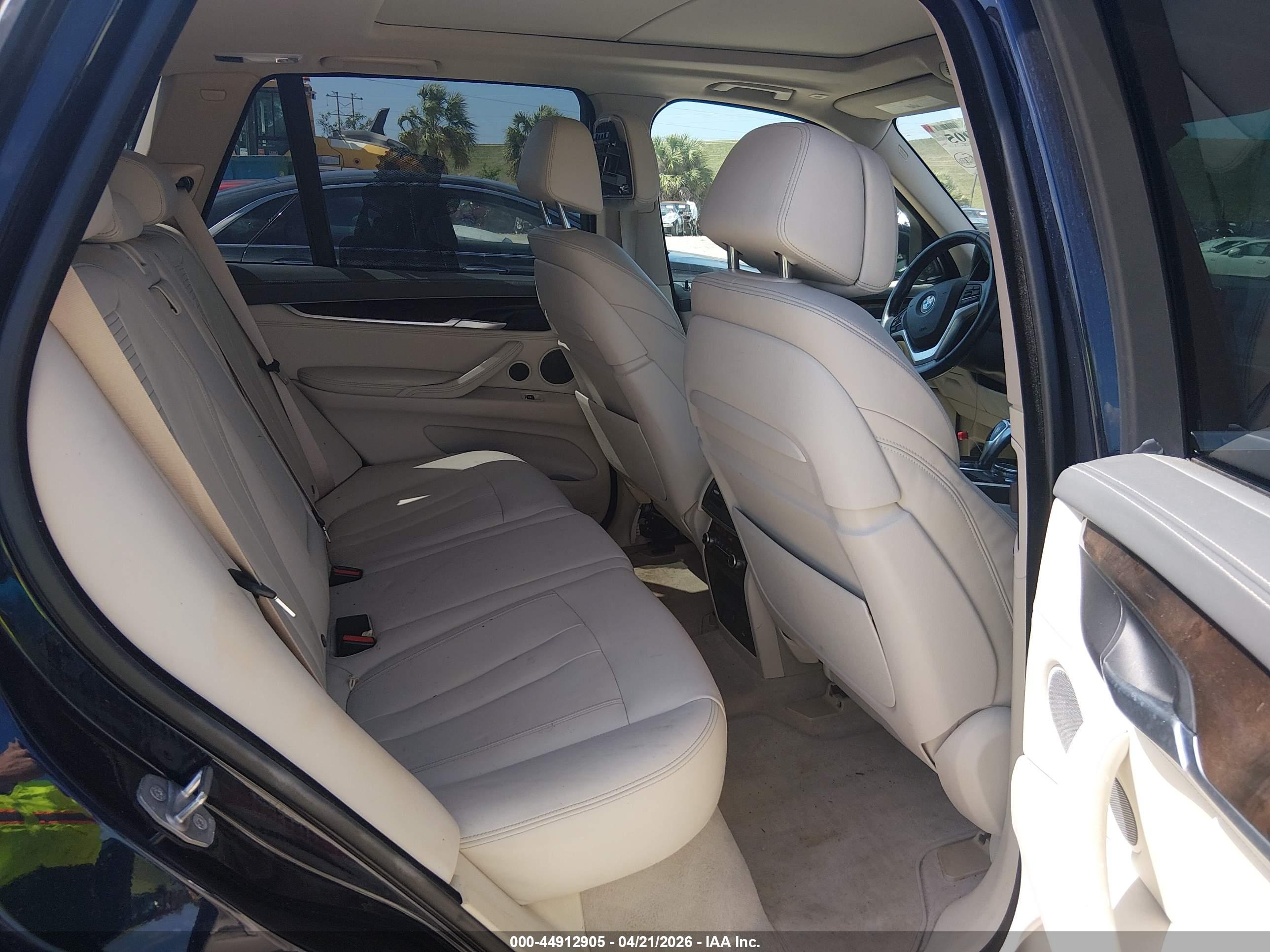 BMW X5 image 8