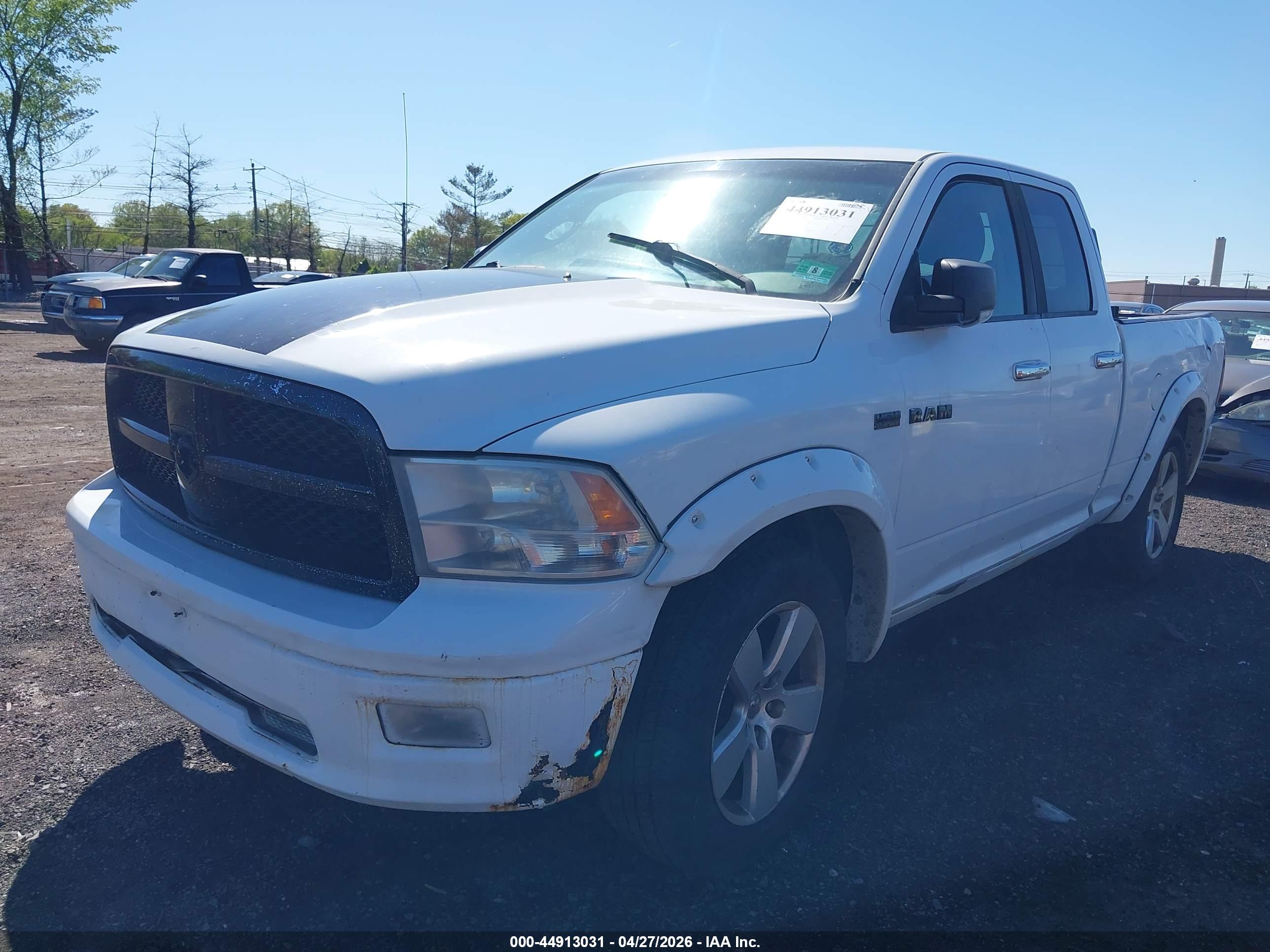 DODGE RAM image 6