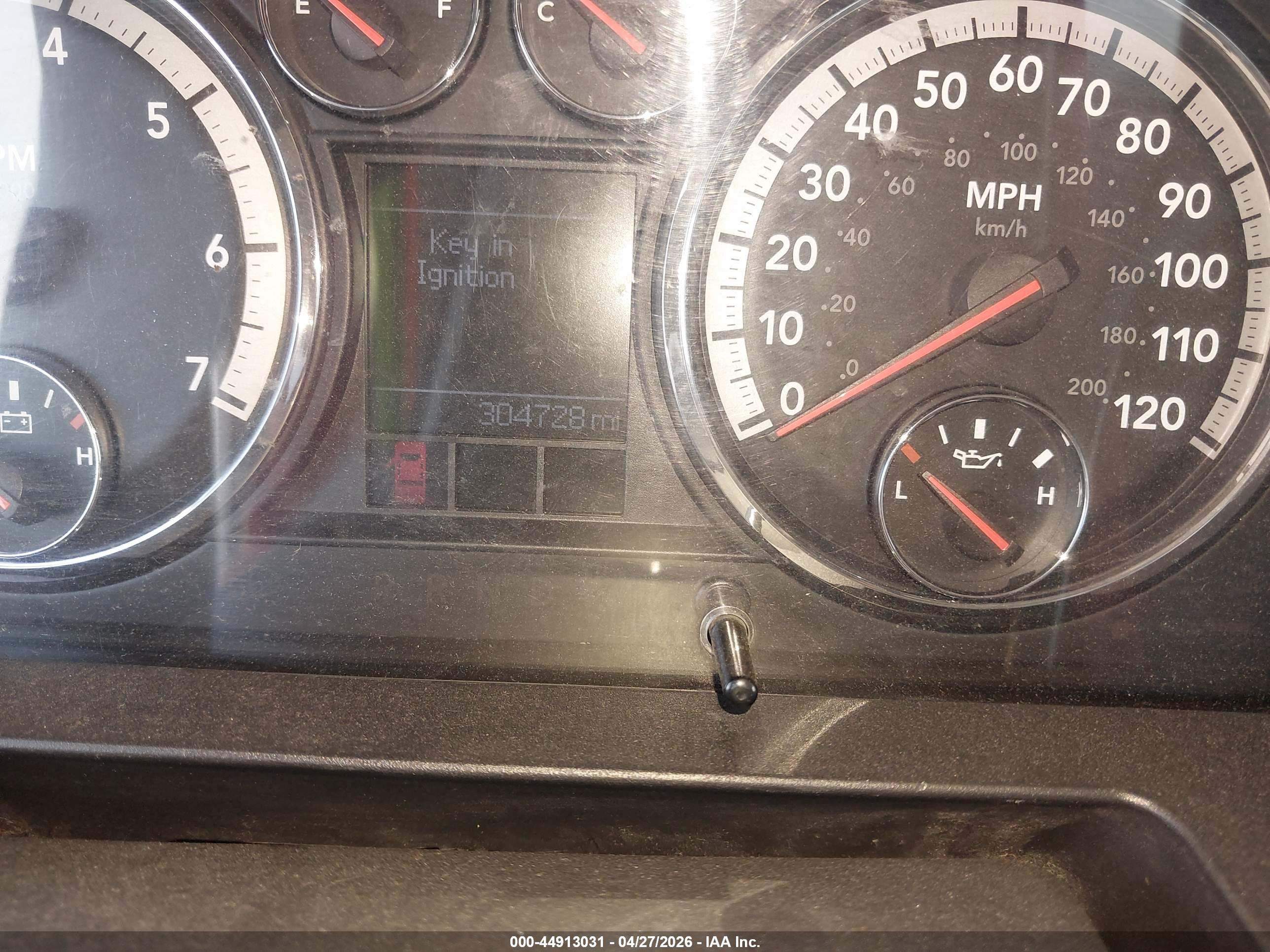 DODGE RAM image 7