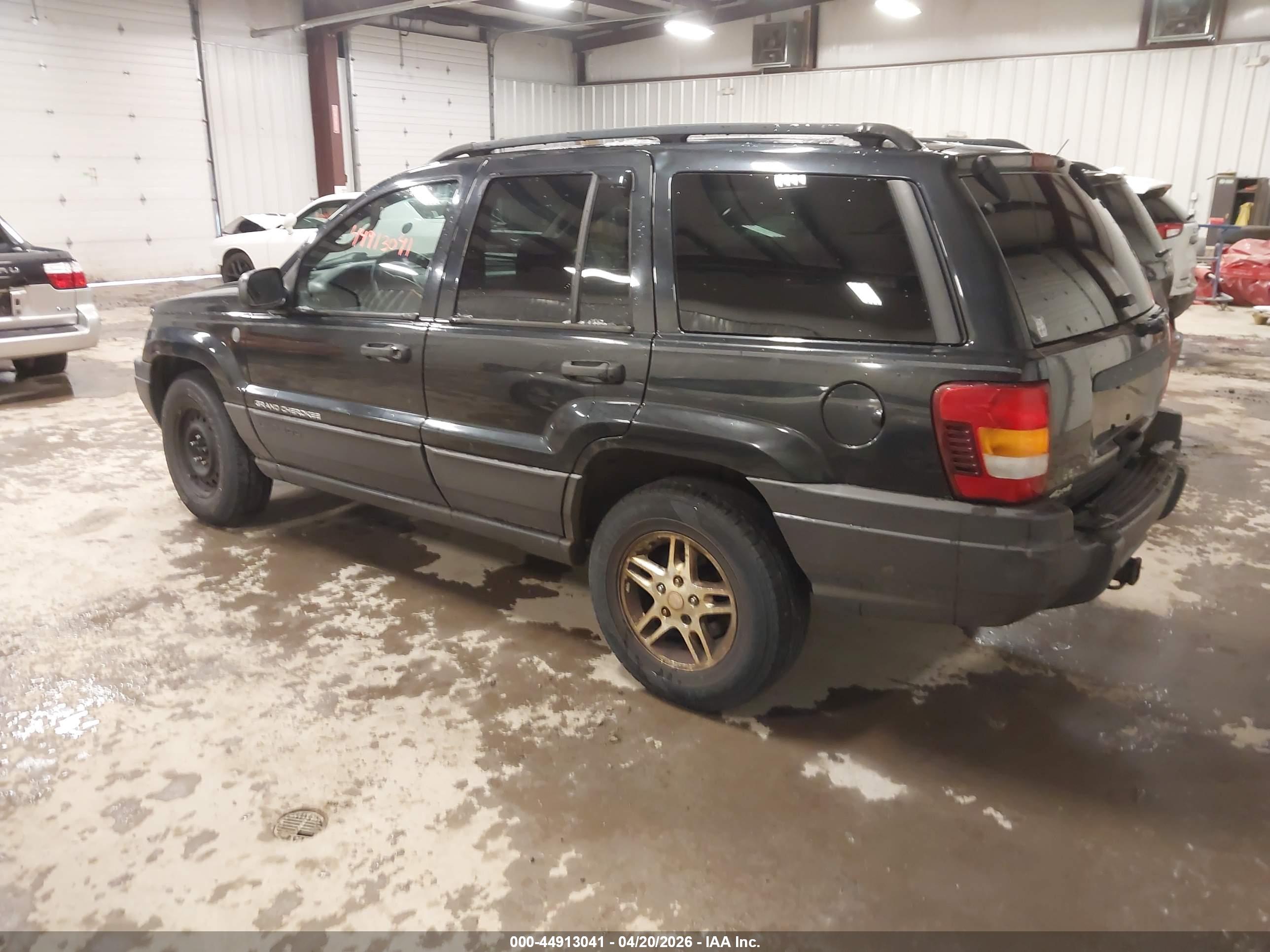 JEEP GRAND image 3
