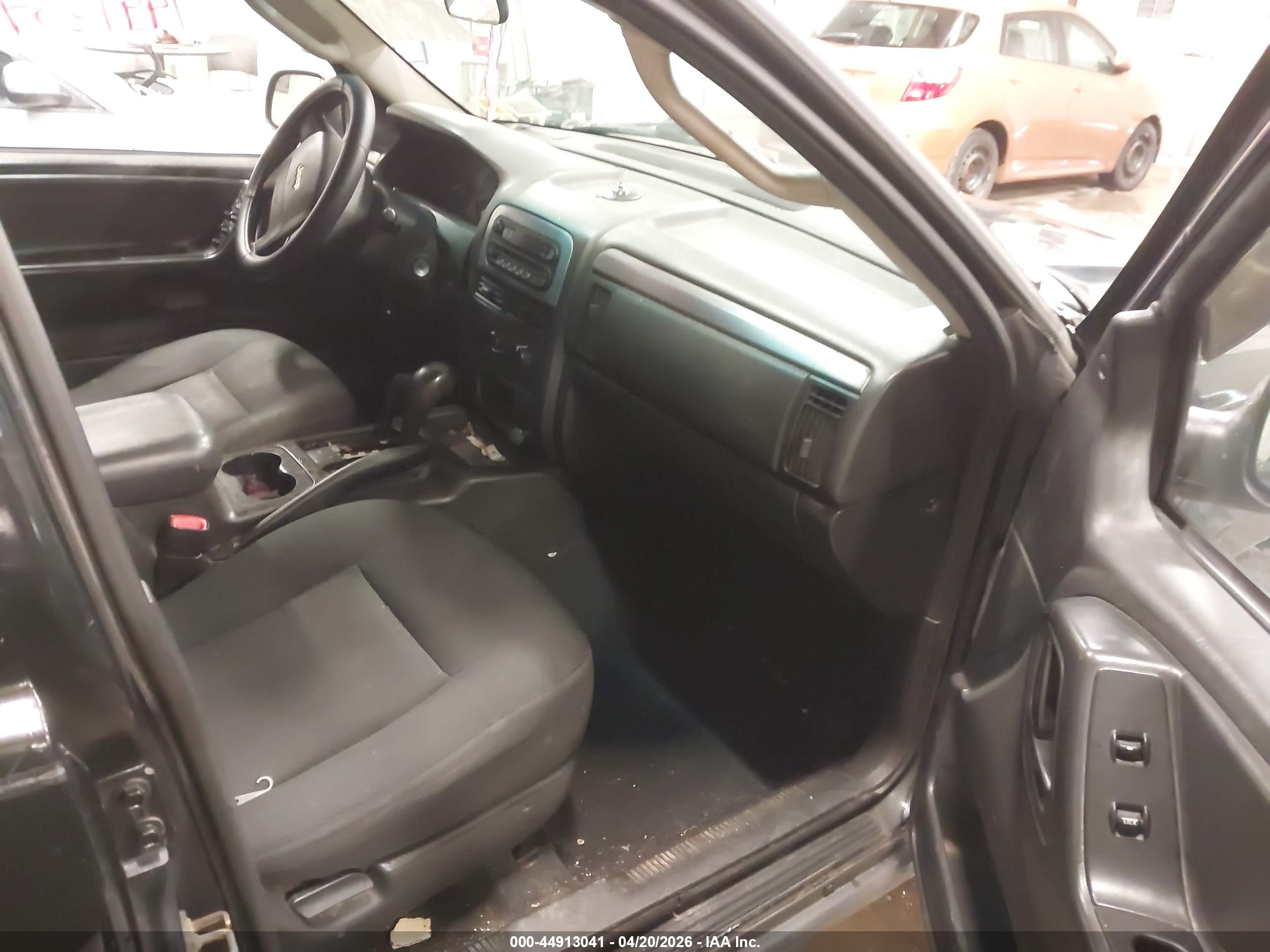 JEEP GRAND image 5