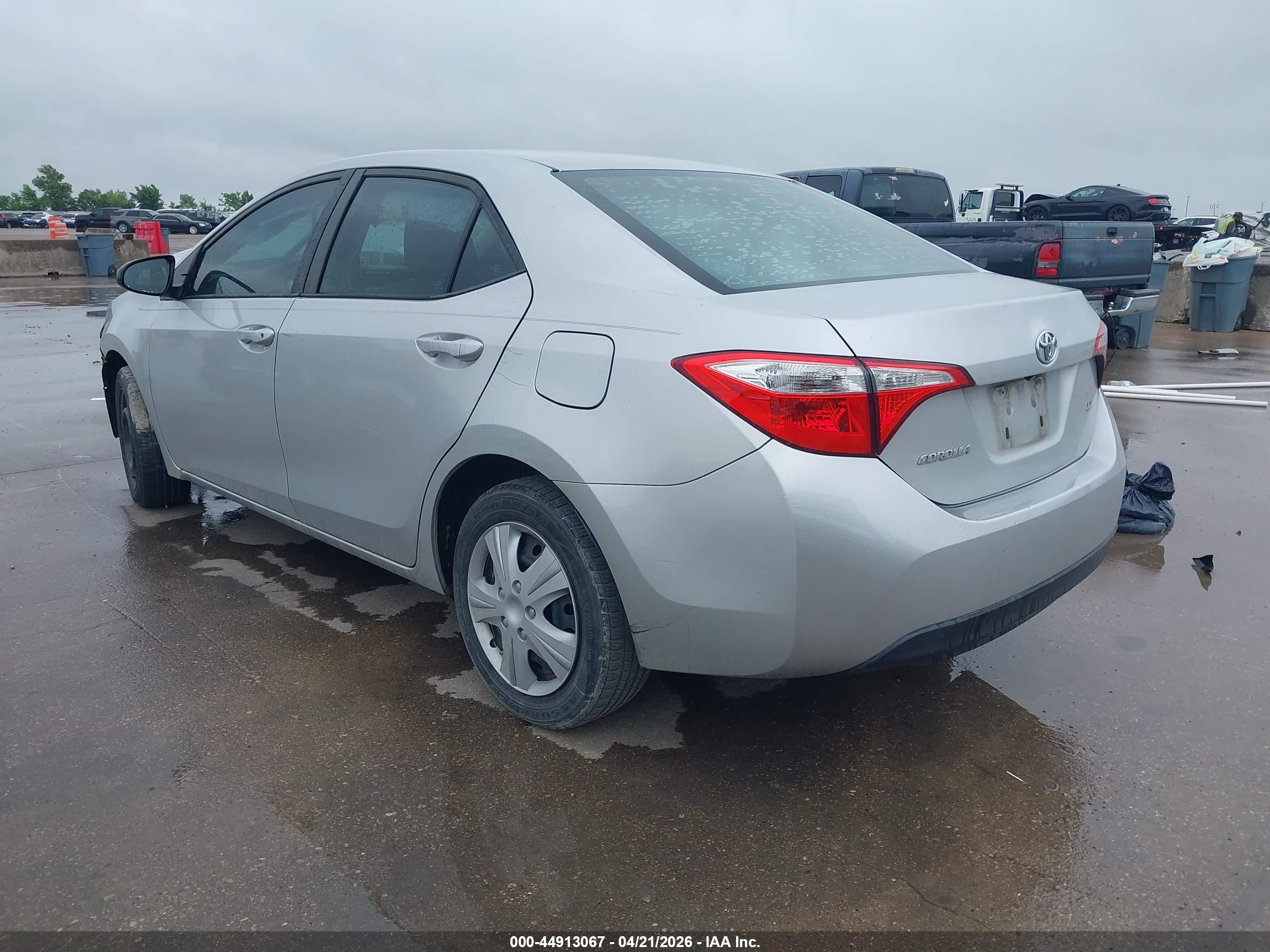 TOYOTA COROLLA image 3