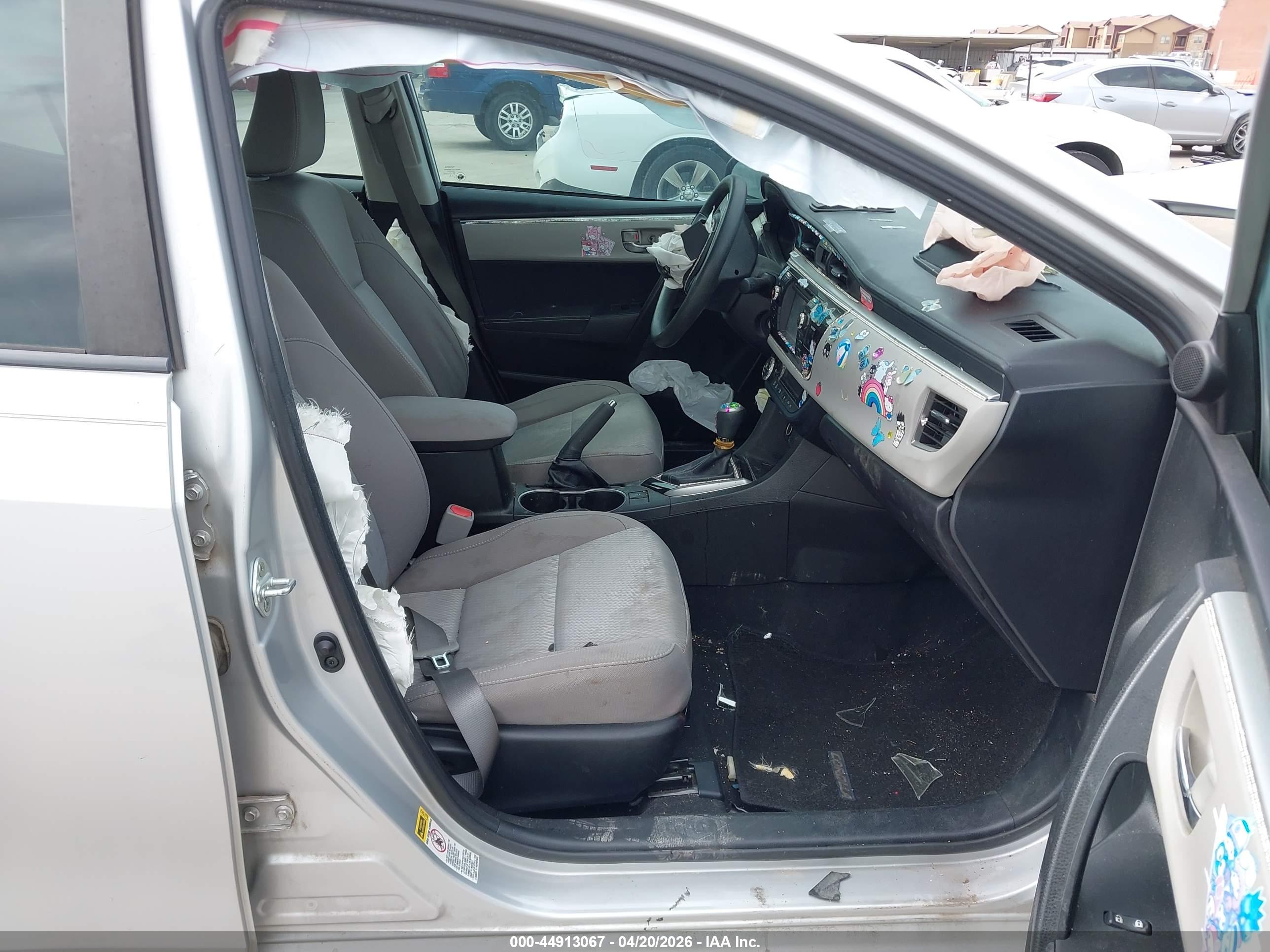TOYOTA COROLLA image 5