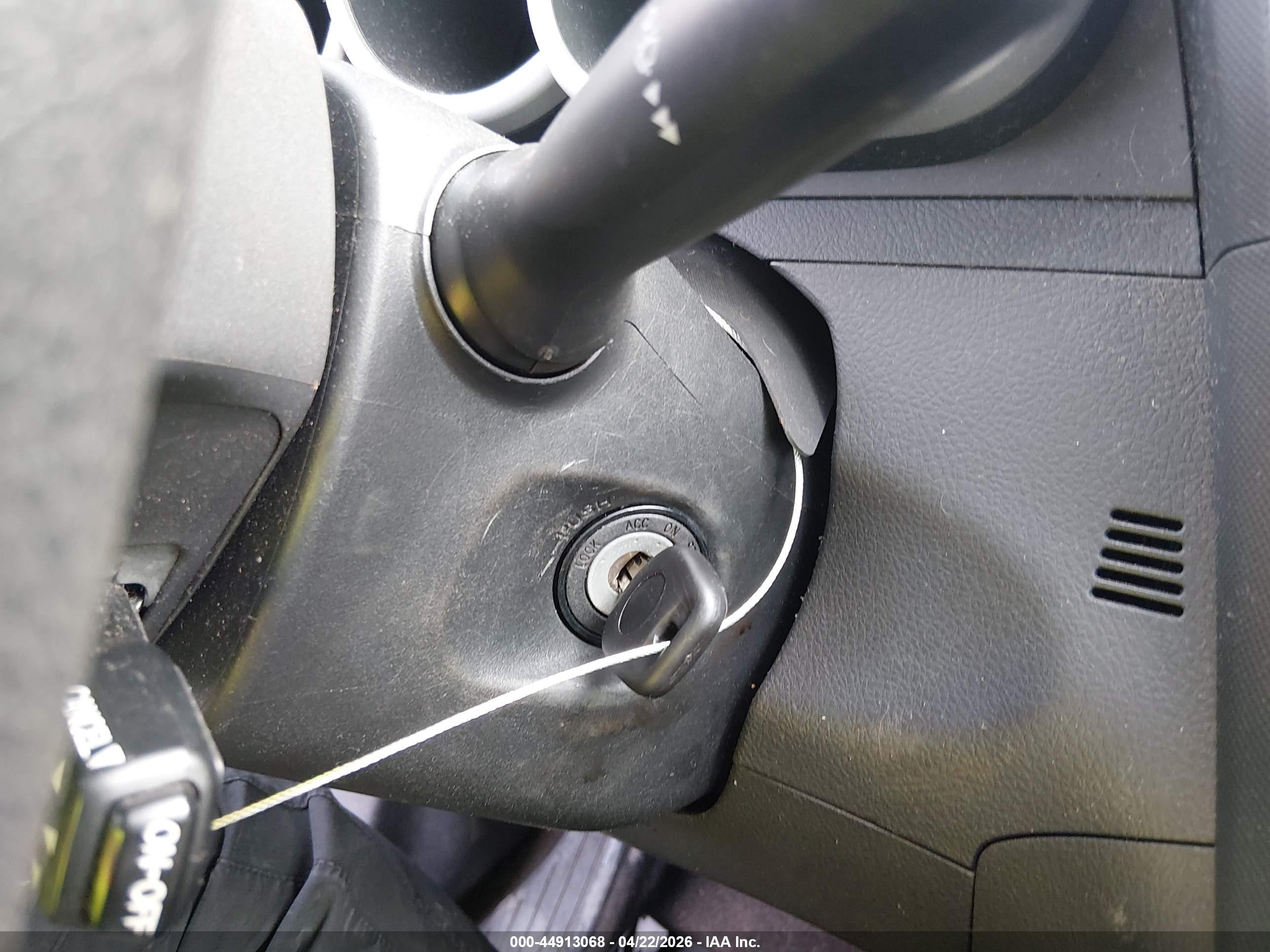 TOYOTA MATRIX image 11