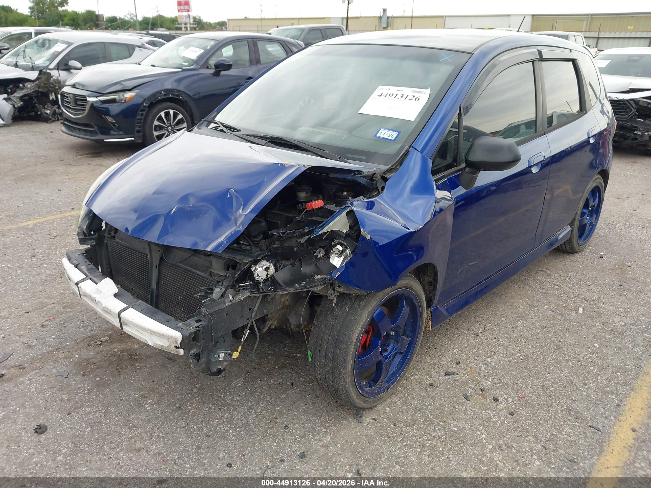 HONDA FIT image 2
