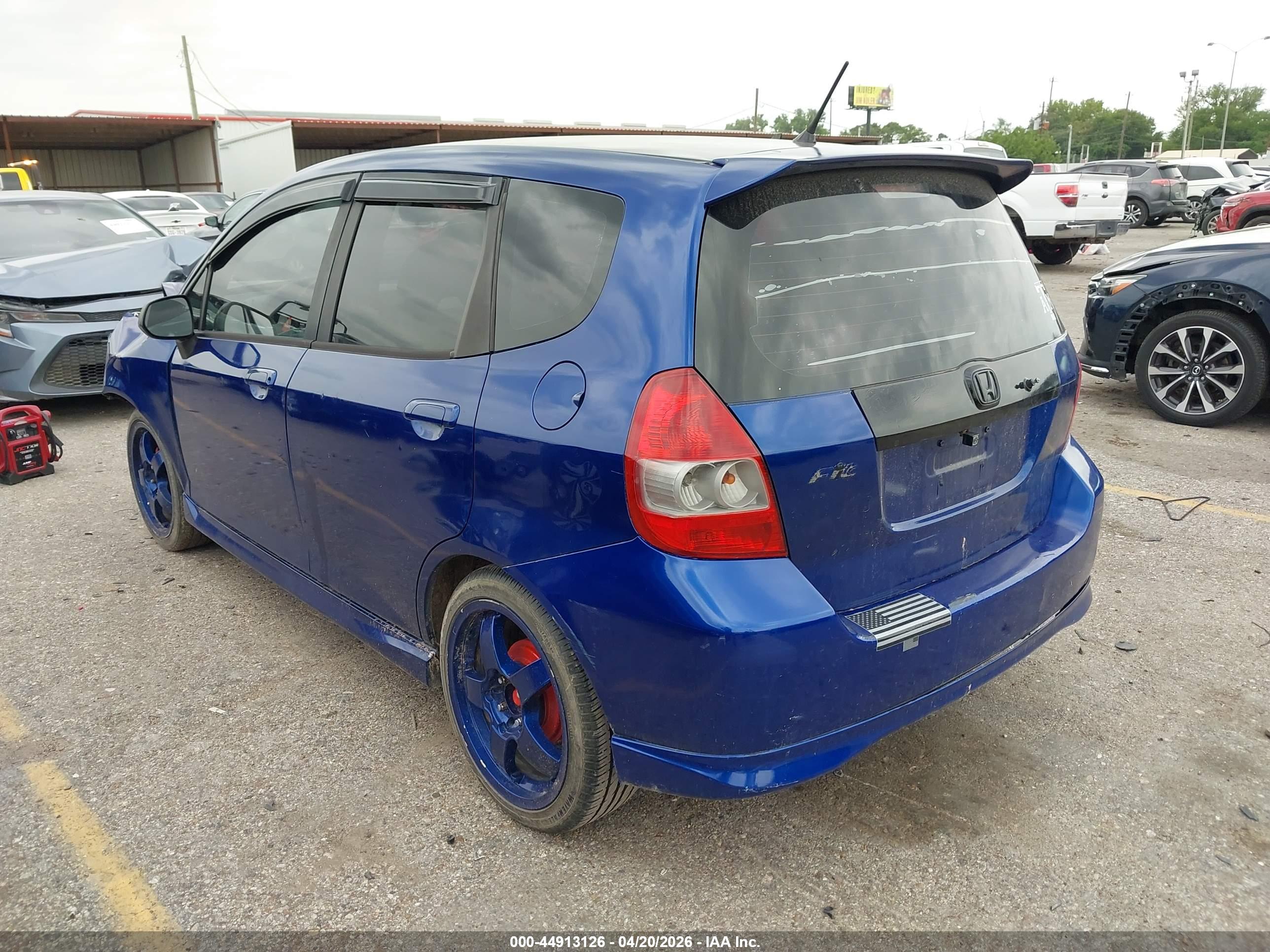 HONDA FIT image 3