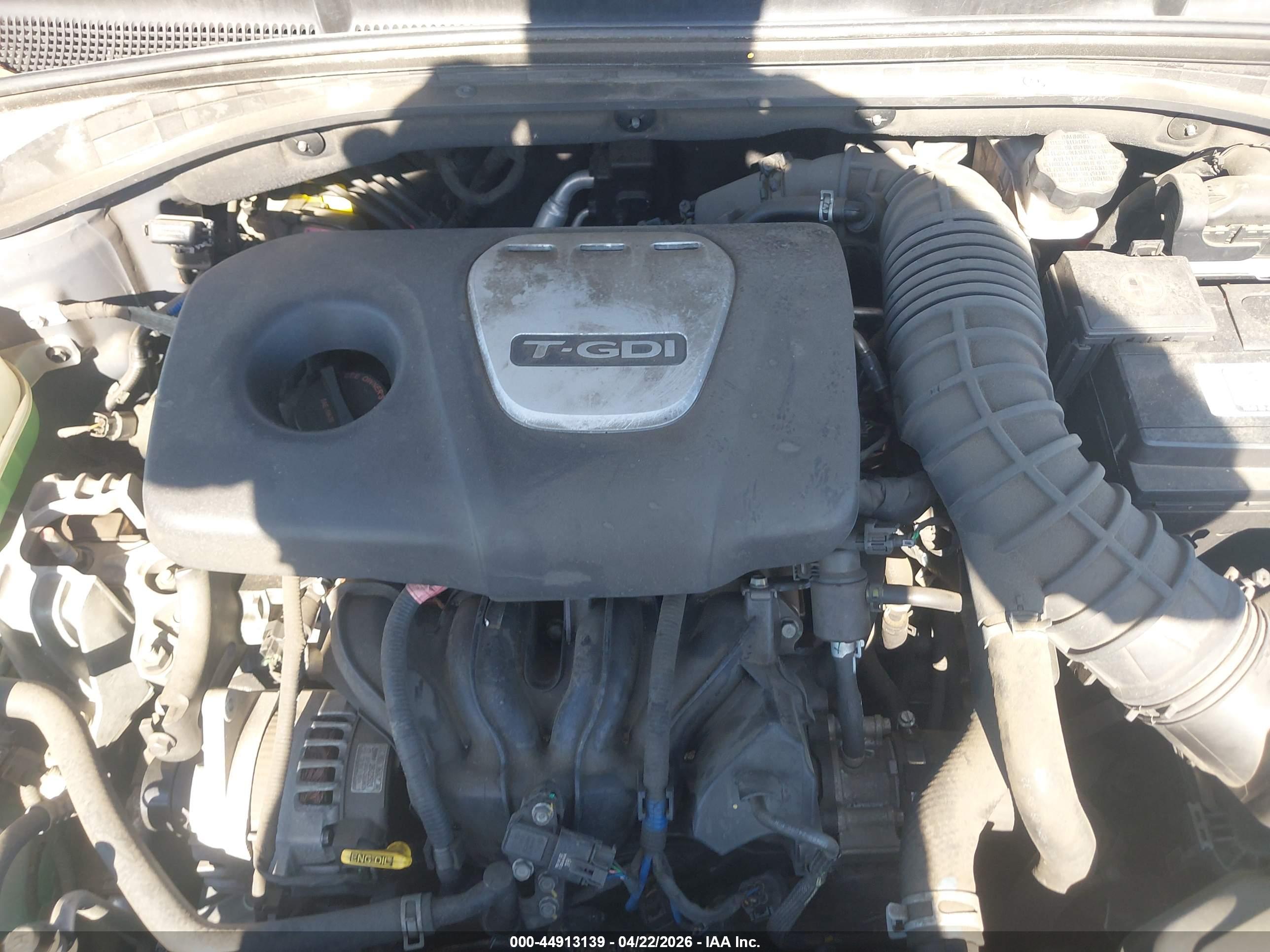 HYUNDAI ELANTRA image 10