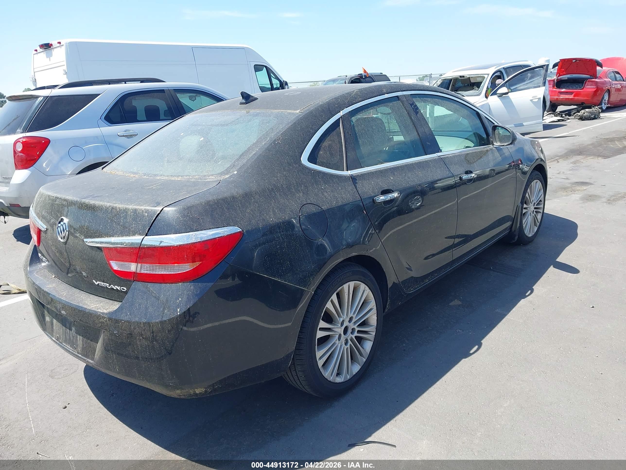 BUICK VERANO image 4