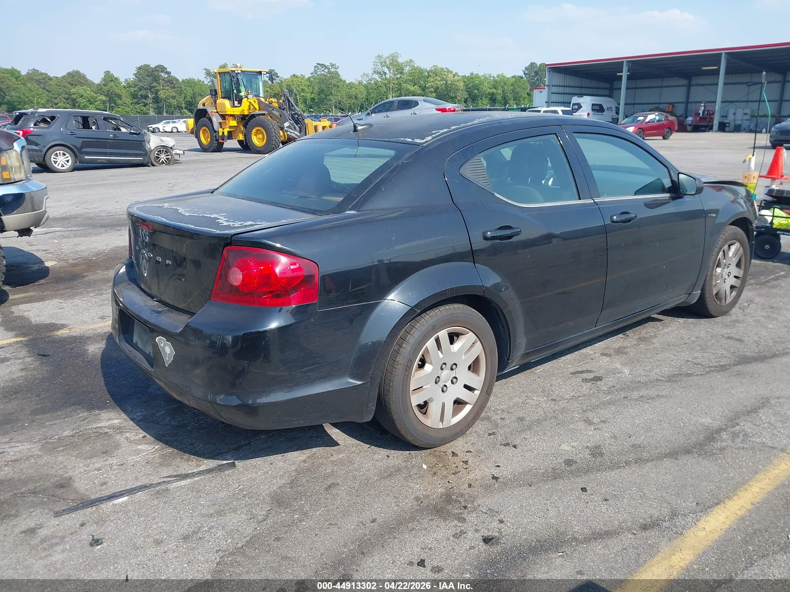 DODGE AVENGER image 4