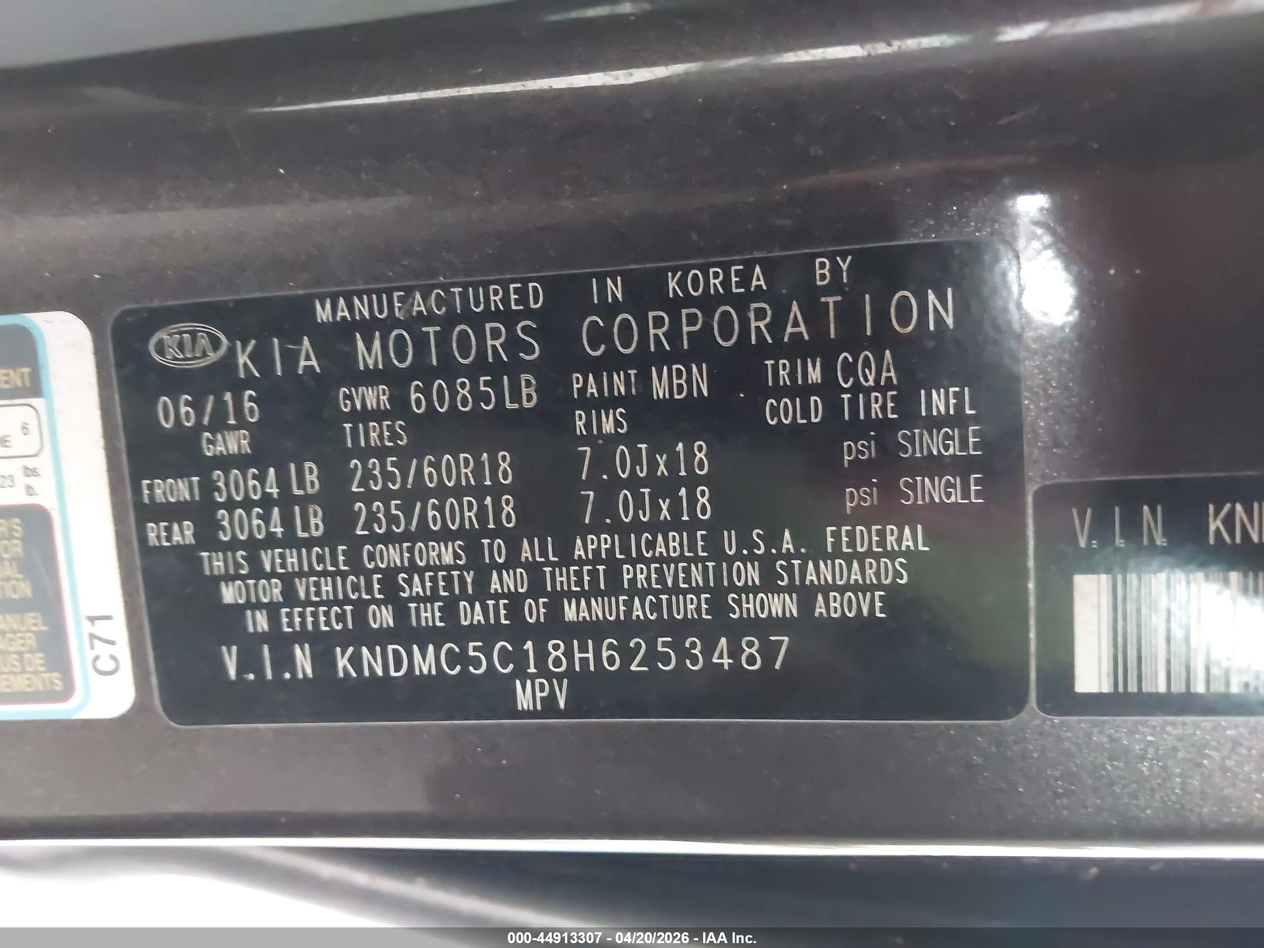 KIA SEDONA image 9