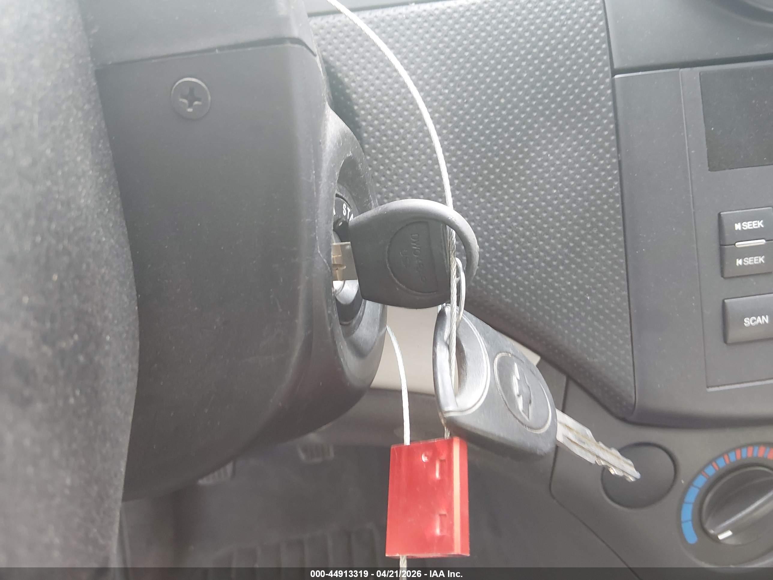 CHEVROLET AVEO image 11