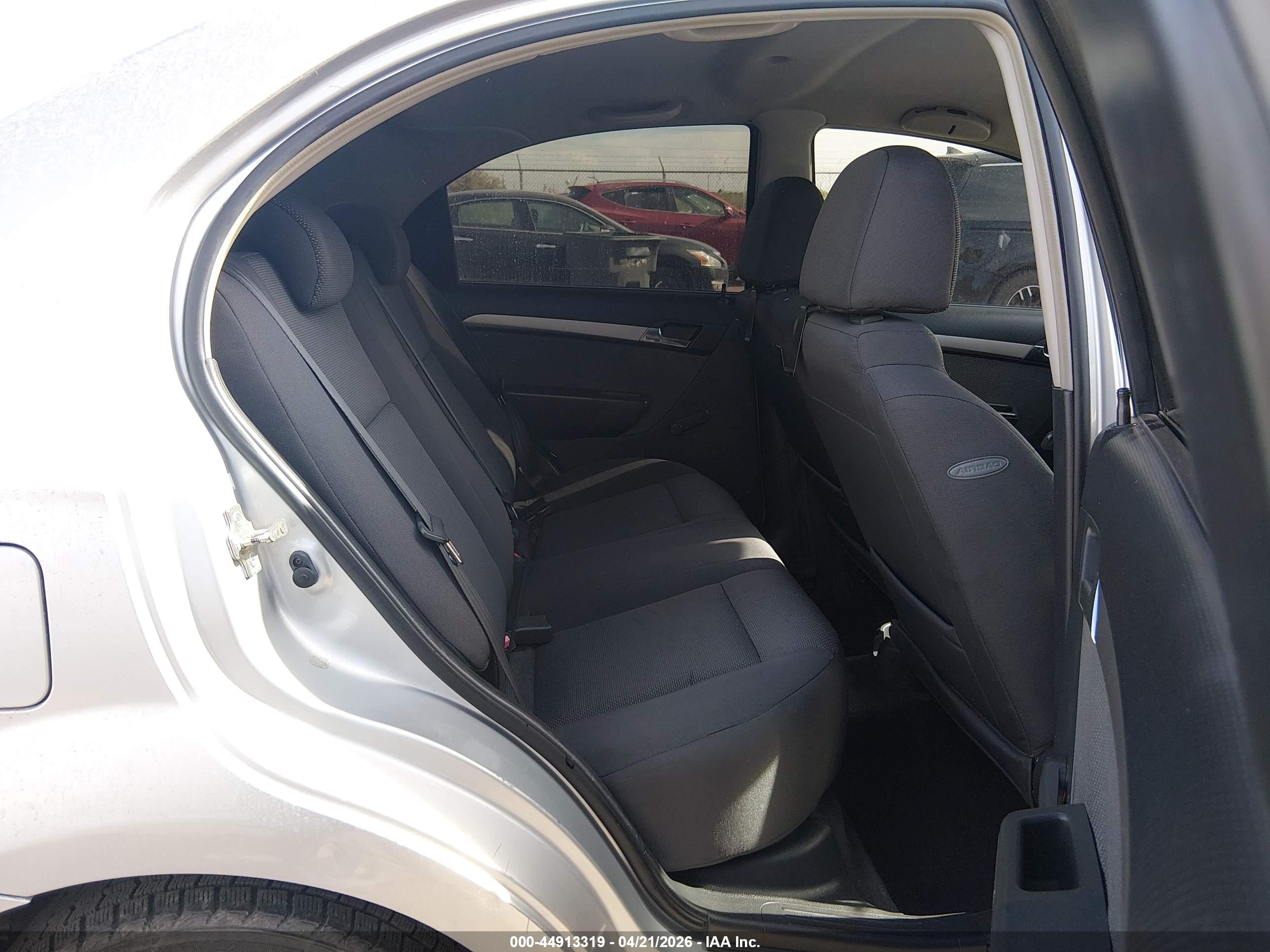 CHEVROLET AVEO image 8